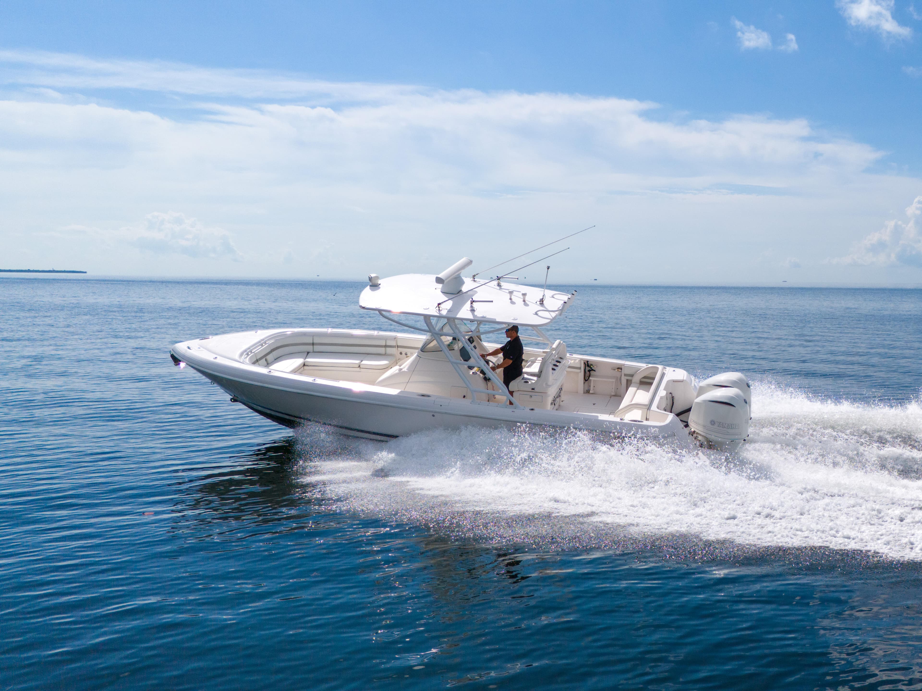 2014 Intrepid Powerboats 327 CC for Sale in Miami, Florida Center Console 5