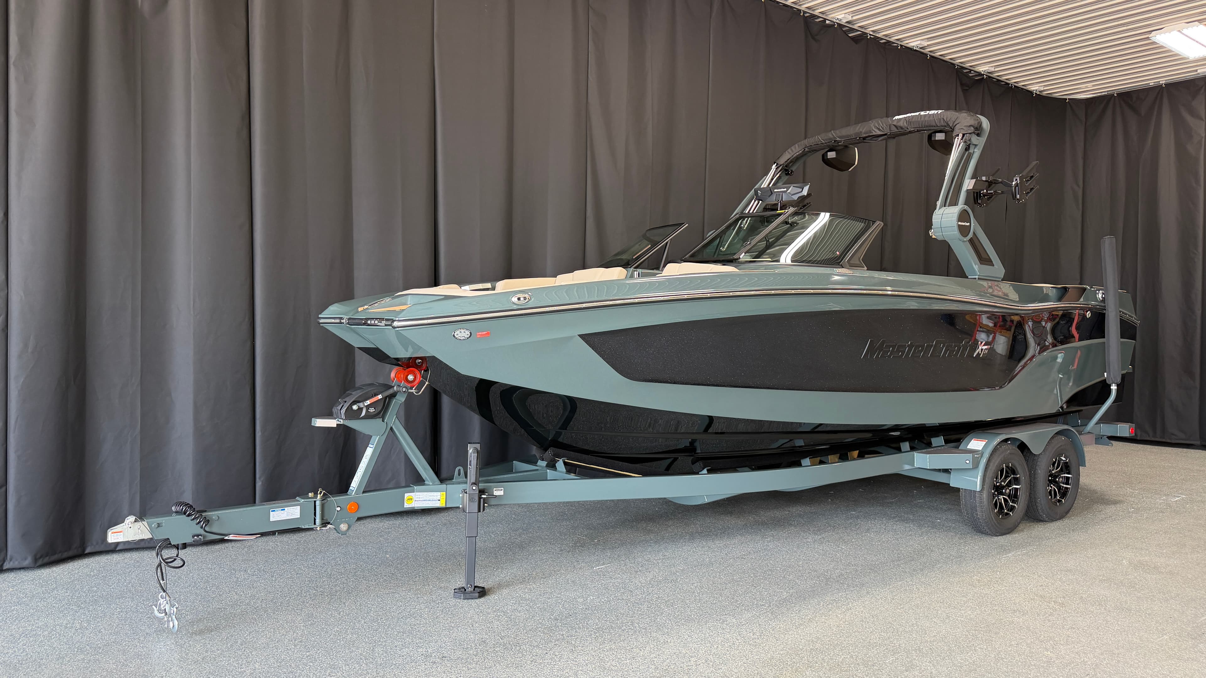 2027 MasterCraft XT24 zum Verkauf in Nisswa, Minnesota Ski Boat 3