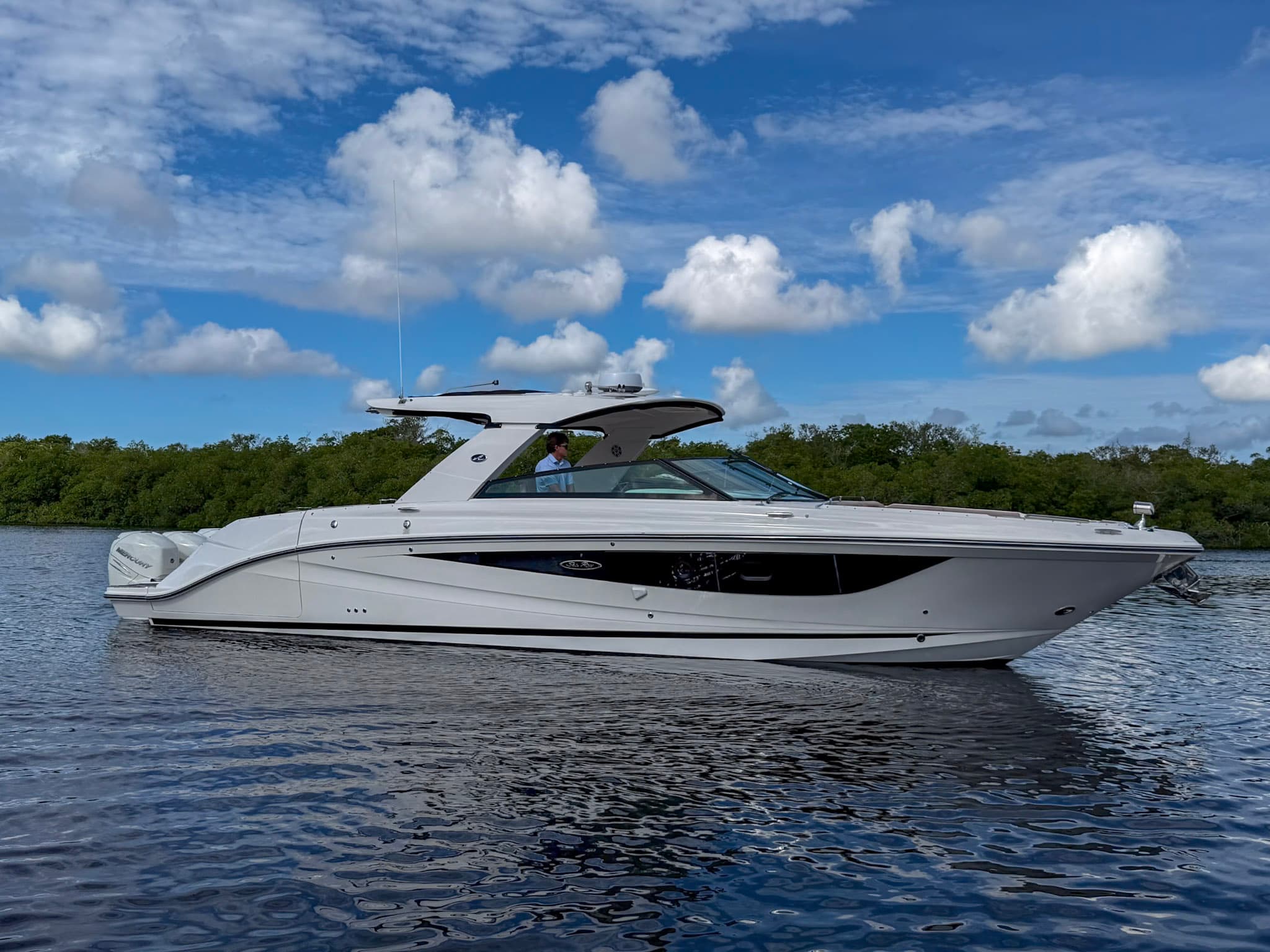 2019 Sea Ray SLX 400 Outboard zum Verkauf in Fort Myers, FL Bowrider