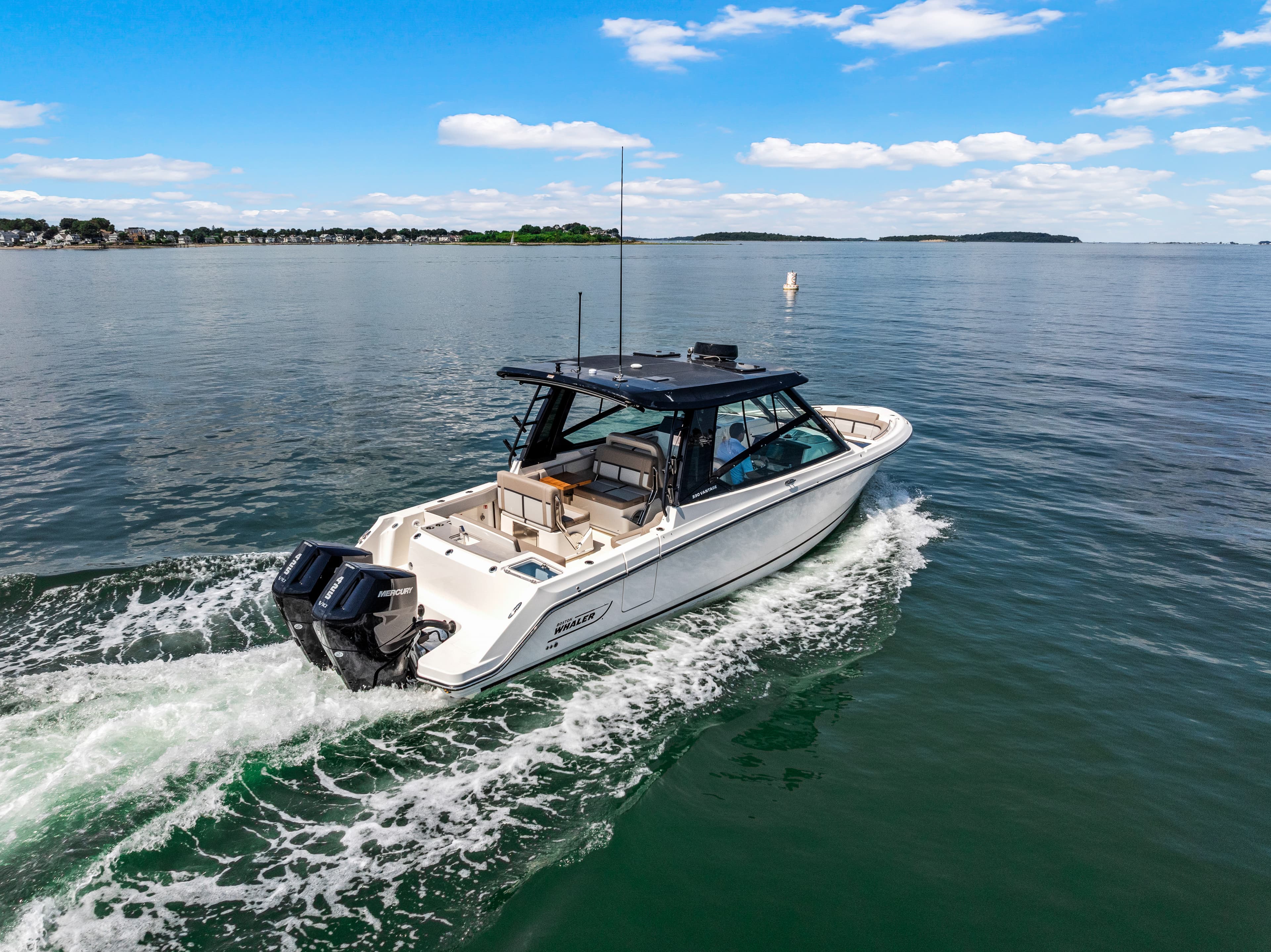 2026 Boston Whaler 330 Vantage zum Verkauf in Quincy, MA Dual Console 3