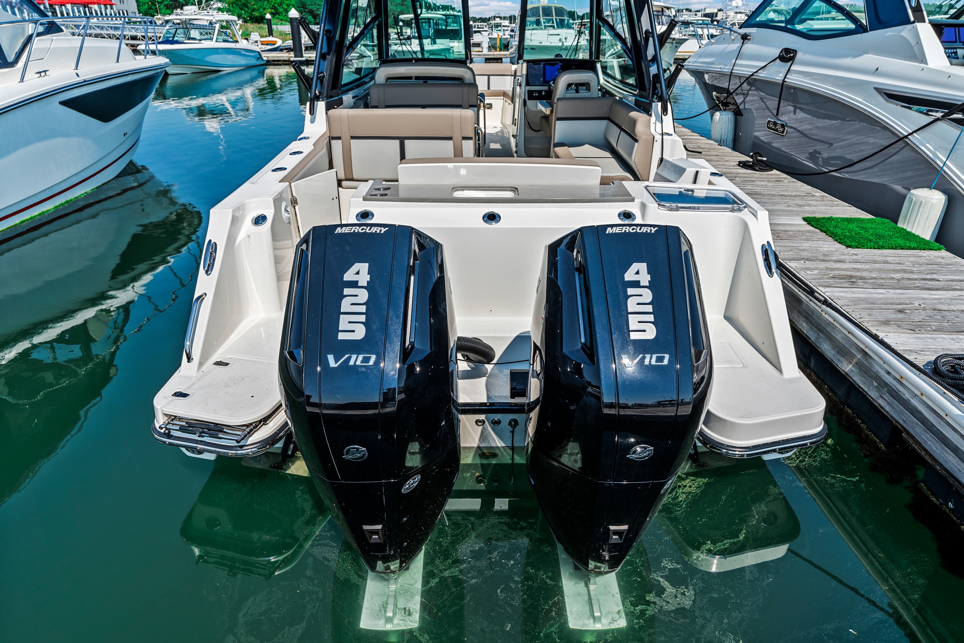 2026 Boston Whaler 330 Vantage zum Verkauf in Quincy, MA Dual Console 5