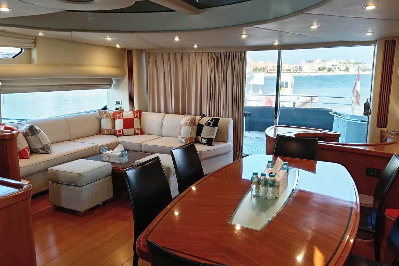 2006 Sunseeker Predator 82 zum Verkauf in Dubai, AE Sport Cruiser 4