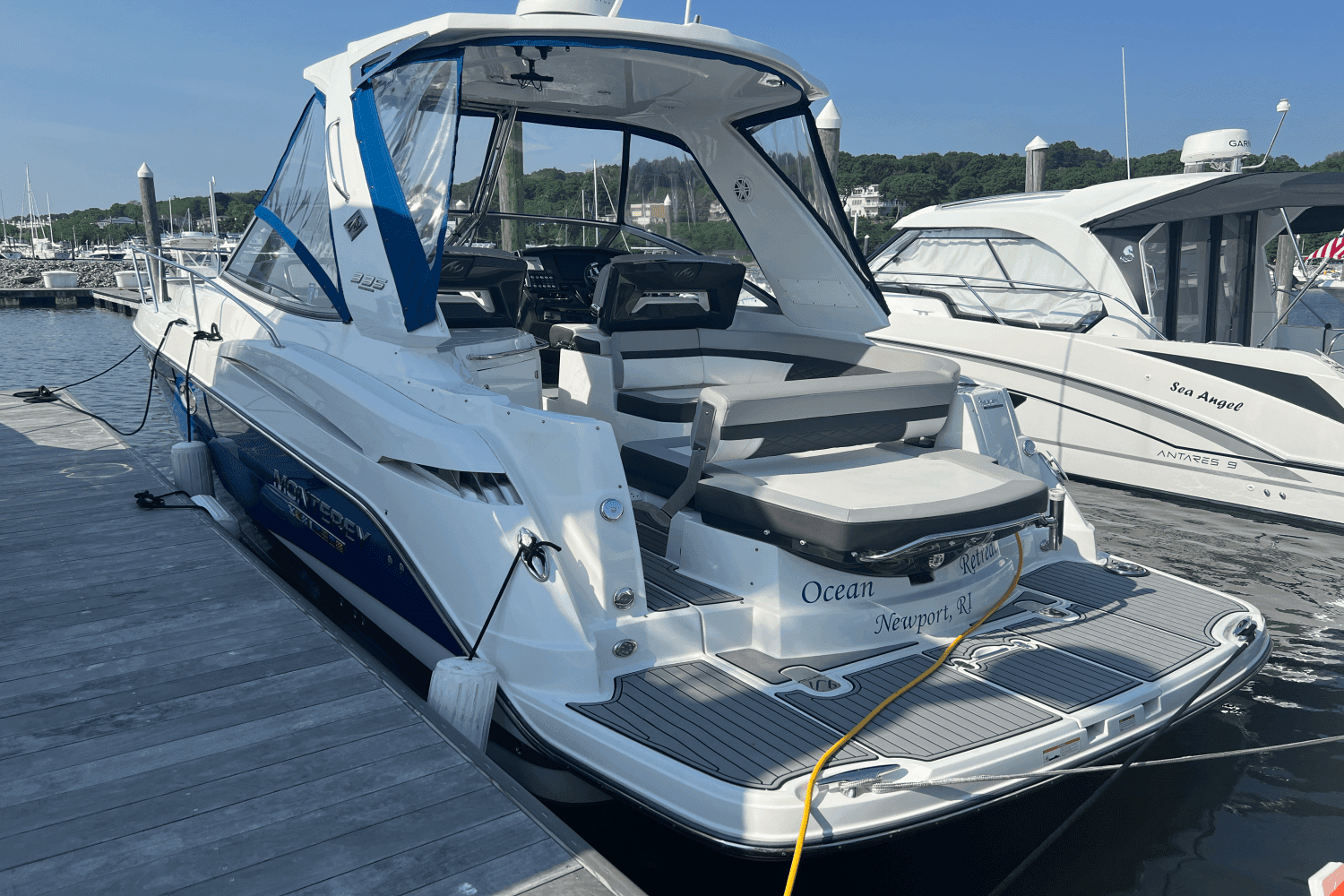 2021 Monterey 335 Sport Yacht for Sale in Wakefield, RI Sport Cruiser 2