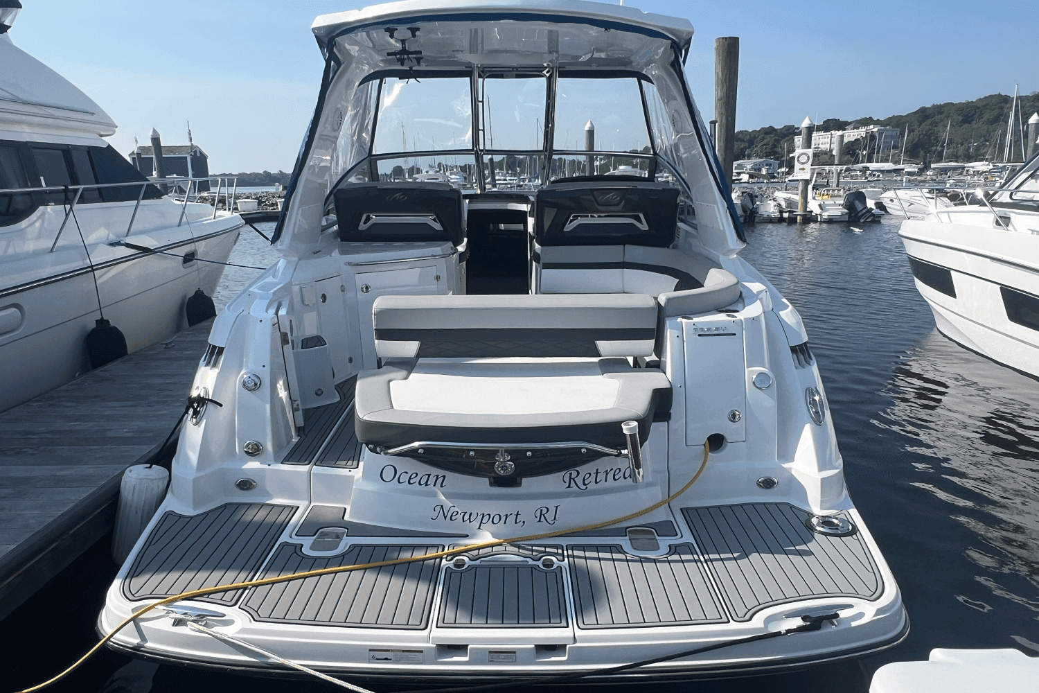 2021 Monterey 335 Sport Yacht for Sale in Wakefield, RI Sport Cruiser 3