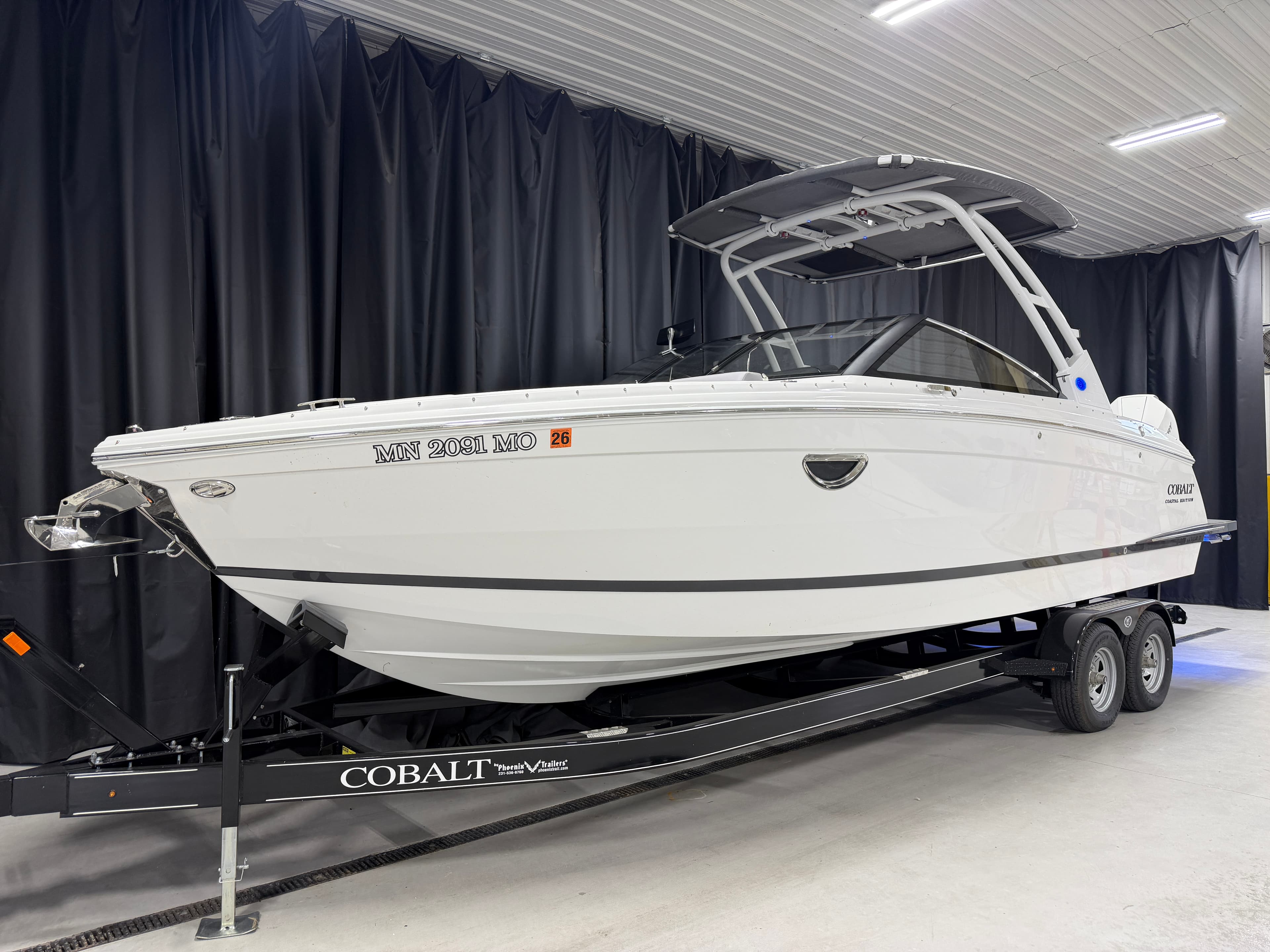 2024 Cobalt Boats R8 Outboard a la venta en Crosslake, Minnesota Bowrider 3