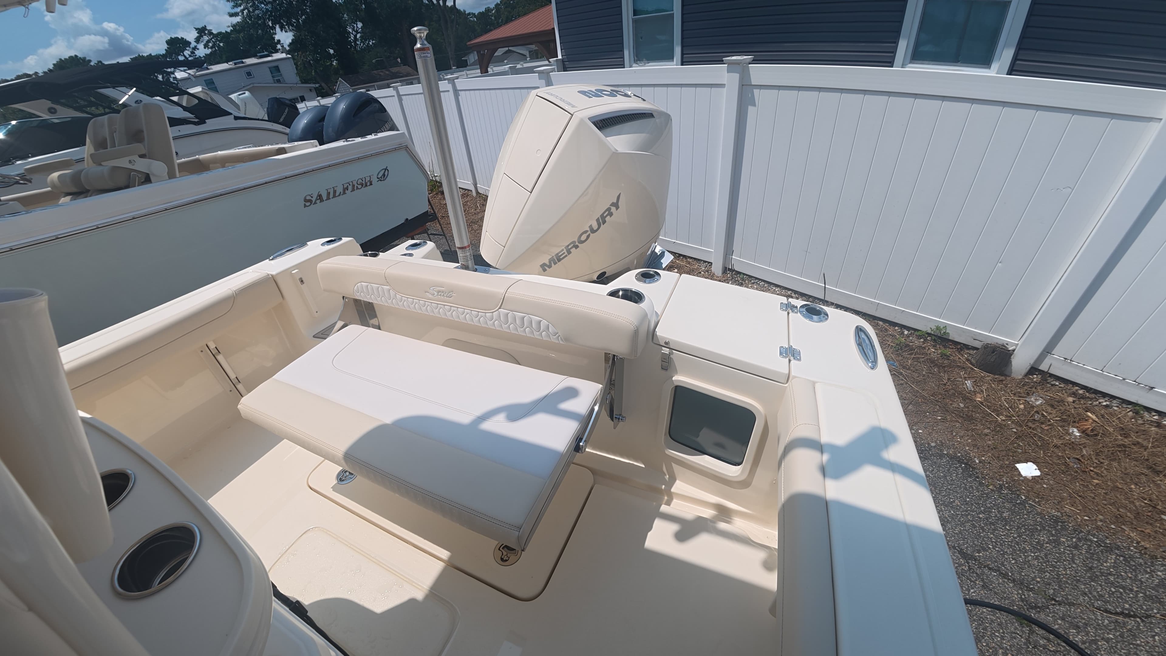 2027 Scout Boats 220 XSF for Sale in Brick Township, New Jersey Center Console 5
