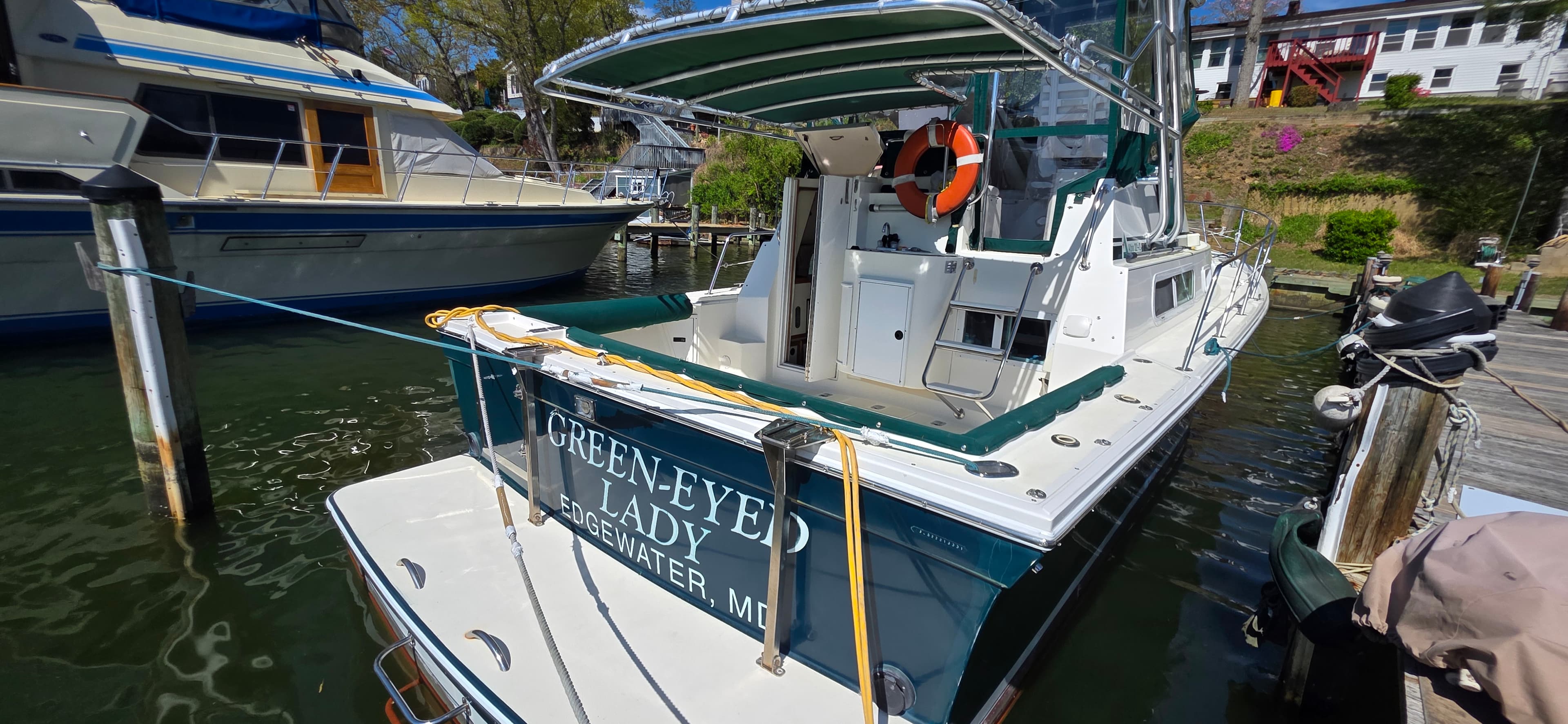 2001 Albin 32 + 2 Command Bridge for Sale in Edgewater, Maryland Cruiser 4