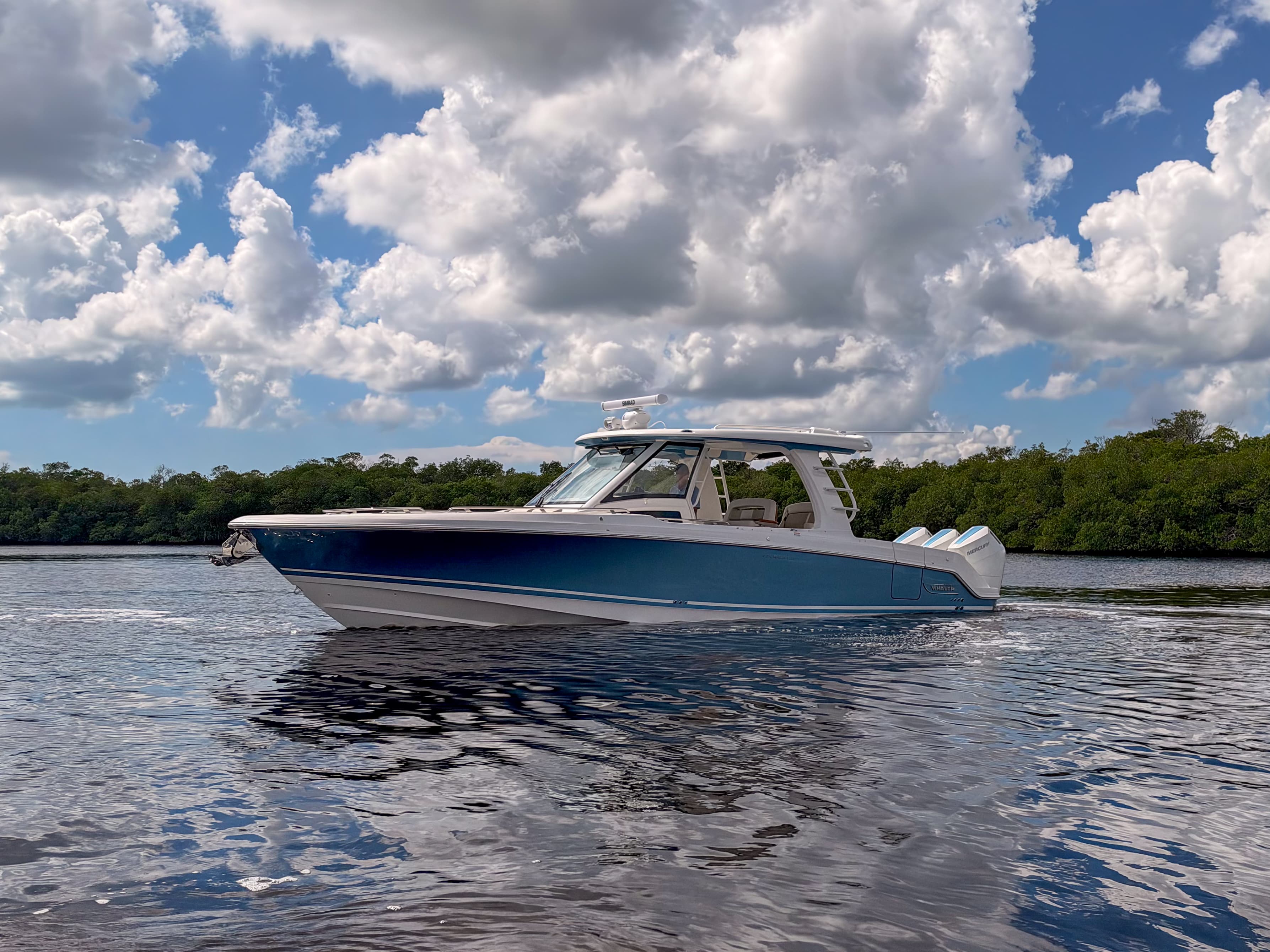 2027 Boston Whaler 350 Realm à vendre à Fort Myers, FL Bowrider 3