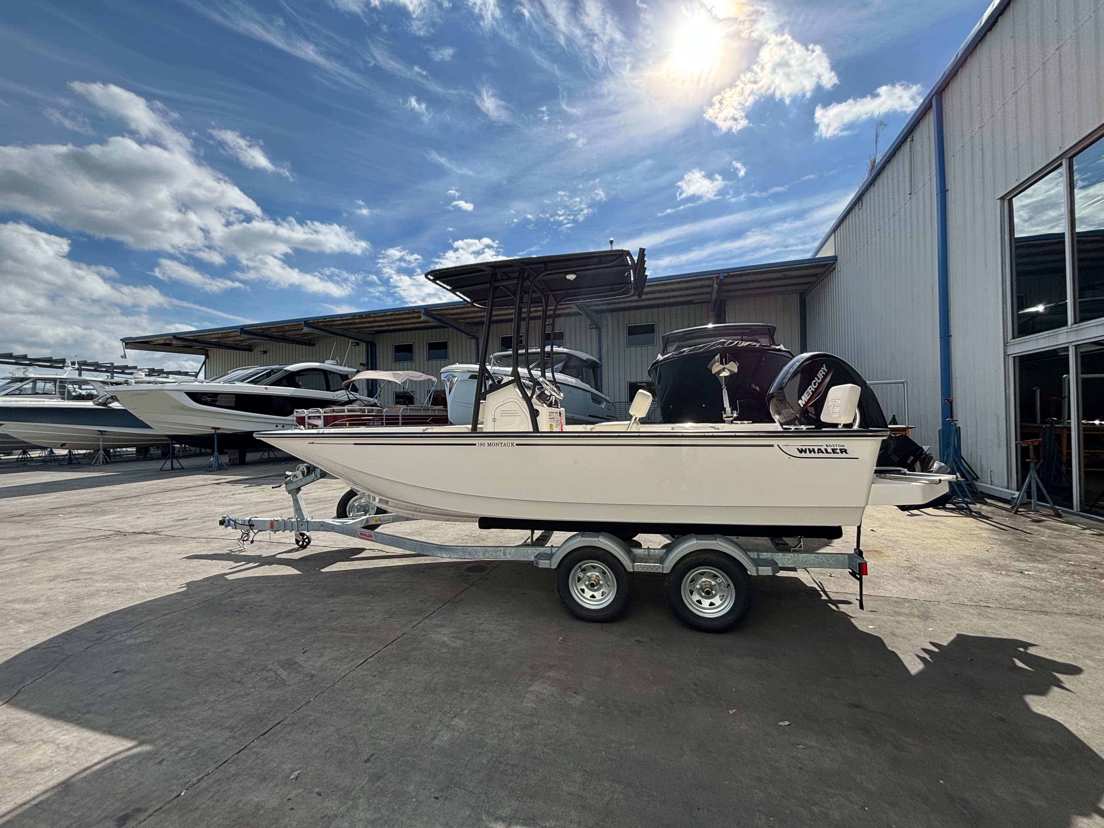 2026 Boston Whaler 190 Montauk in vendita a Clearwater, Florida Center Console 2