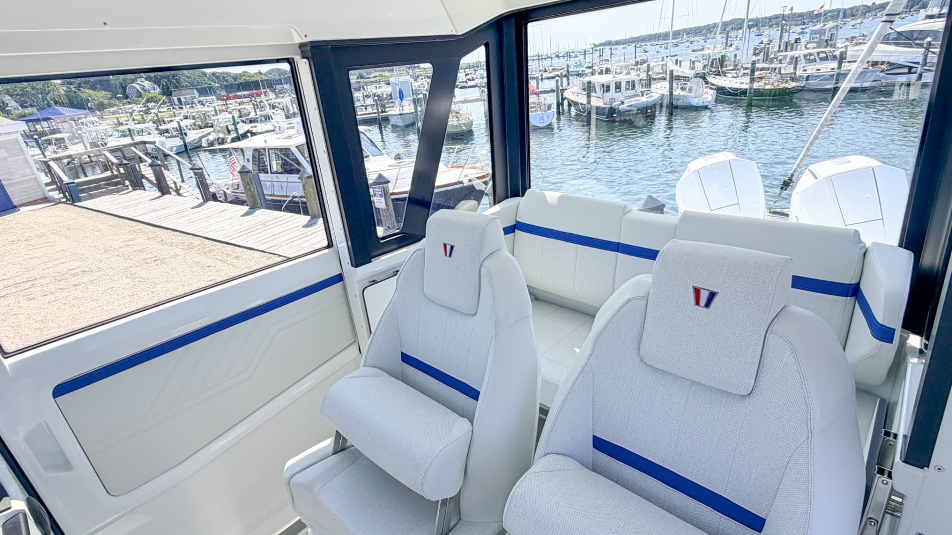 2027 Wellcraft 28 Explorer for Sale in South Dartmouth, Massachusetts Cuddy Cabin 5