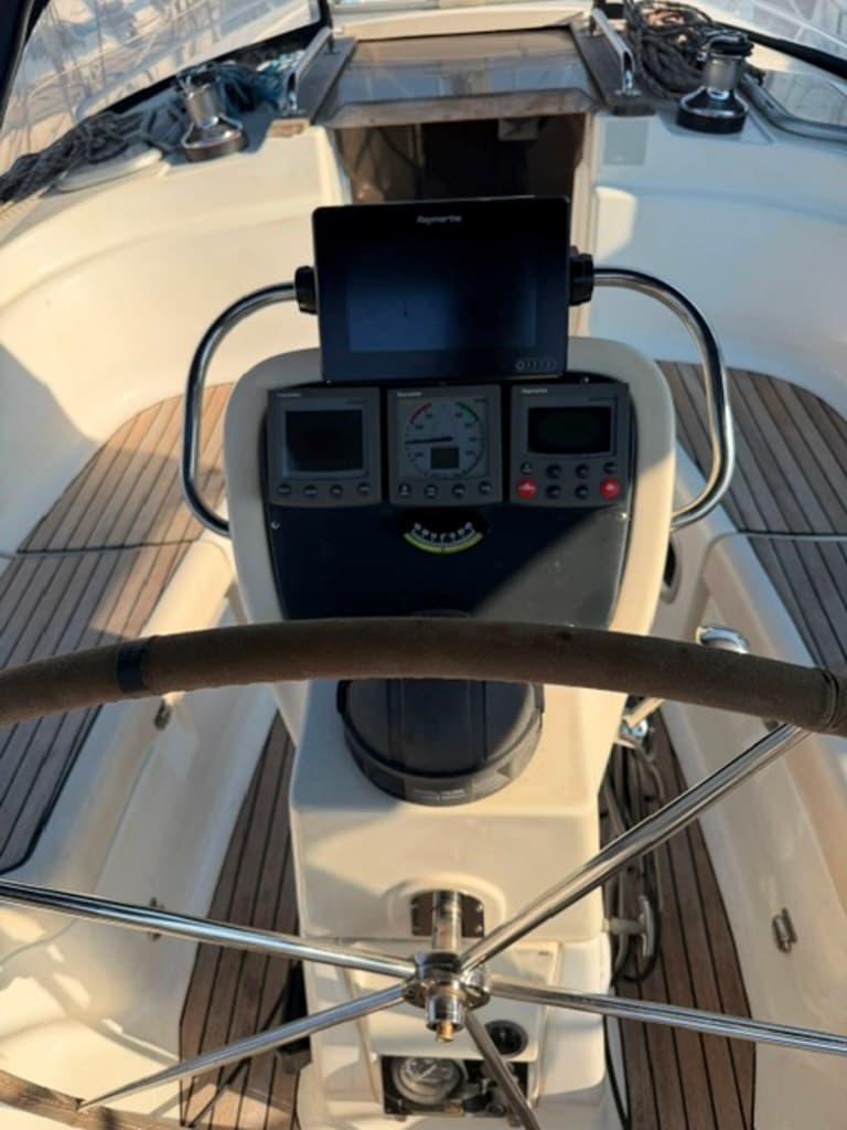 2002 Bavaria Yachts 38 Cruiser for Sale in El Masnou, ES Monohull 2