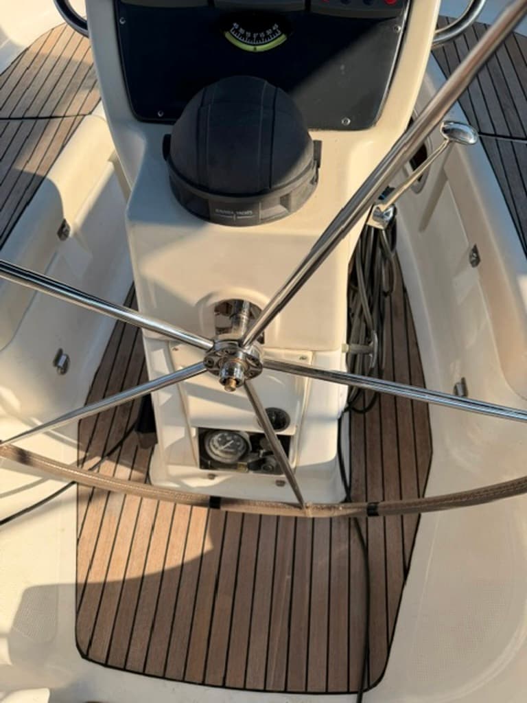 2002 Bavaria Yachts 38 Cruiser for Sale in El Masnou, ES Monohull 3