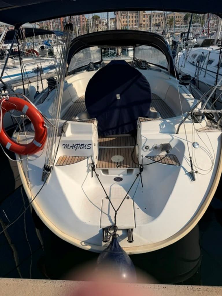 2002 Bavaria Yachts 38 Cruiser for Sale in El Masnou, ES Monohull 5