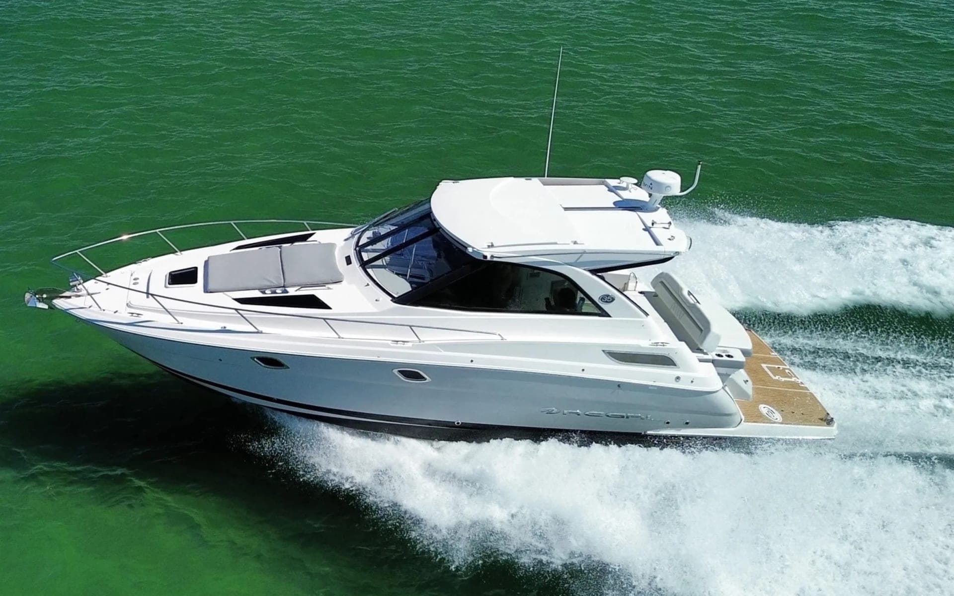 2019 Regal 35 Sport Coupe zum Verkauf in Mashpee, Massachusetts Sport Cruiser 2