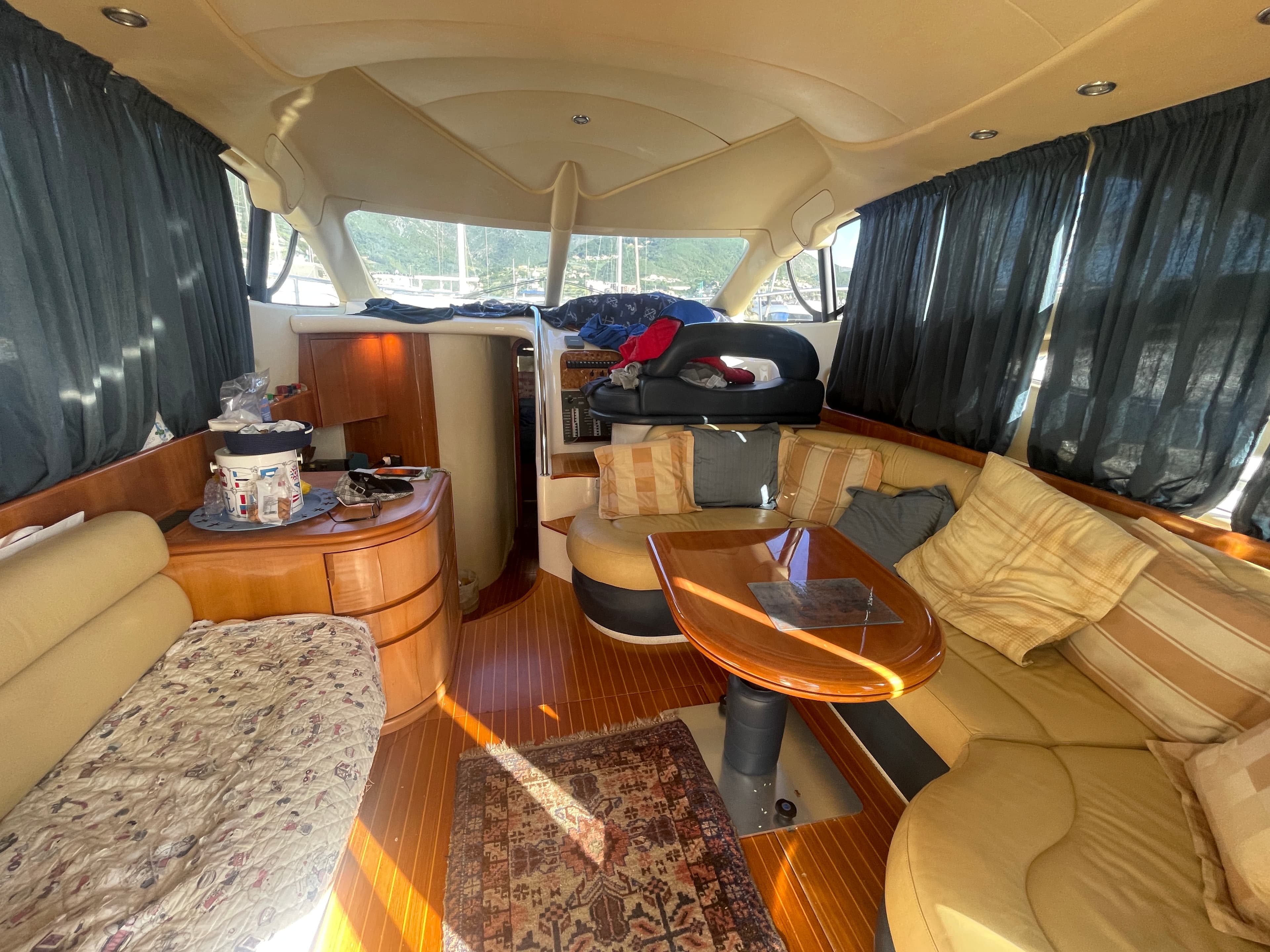 2003 Azimut 39 E for Sale in Arenzano, IT Flybridge 4