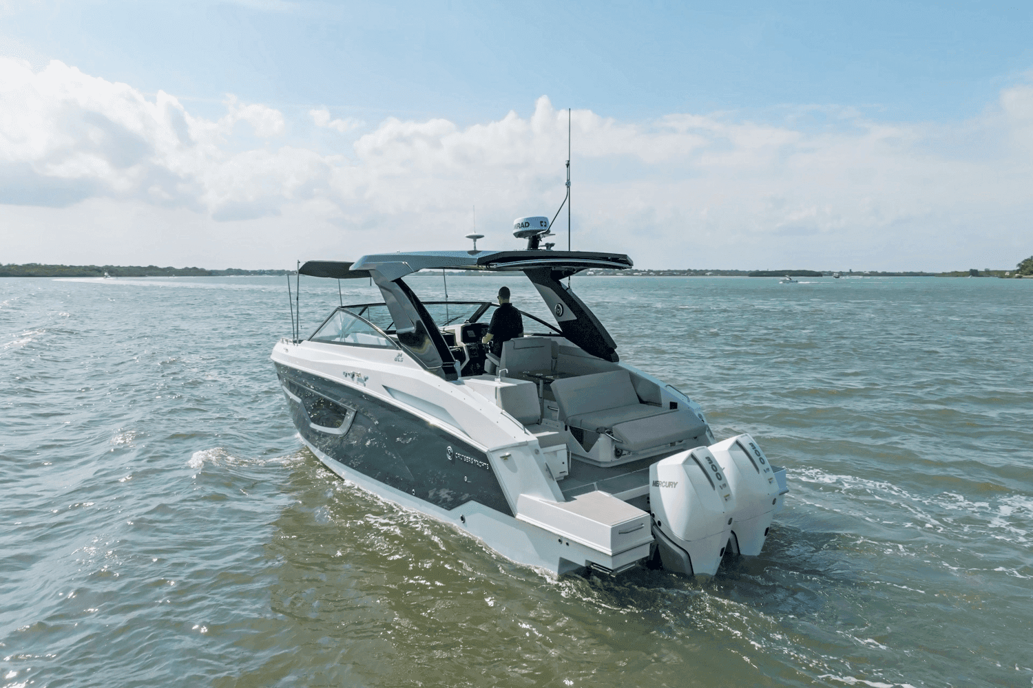 2027 Cruisers Yachts 34 GLS OB for Sale in Venice, Florida Bowrider 5