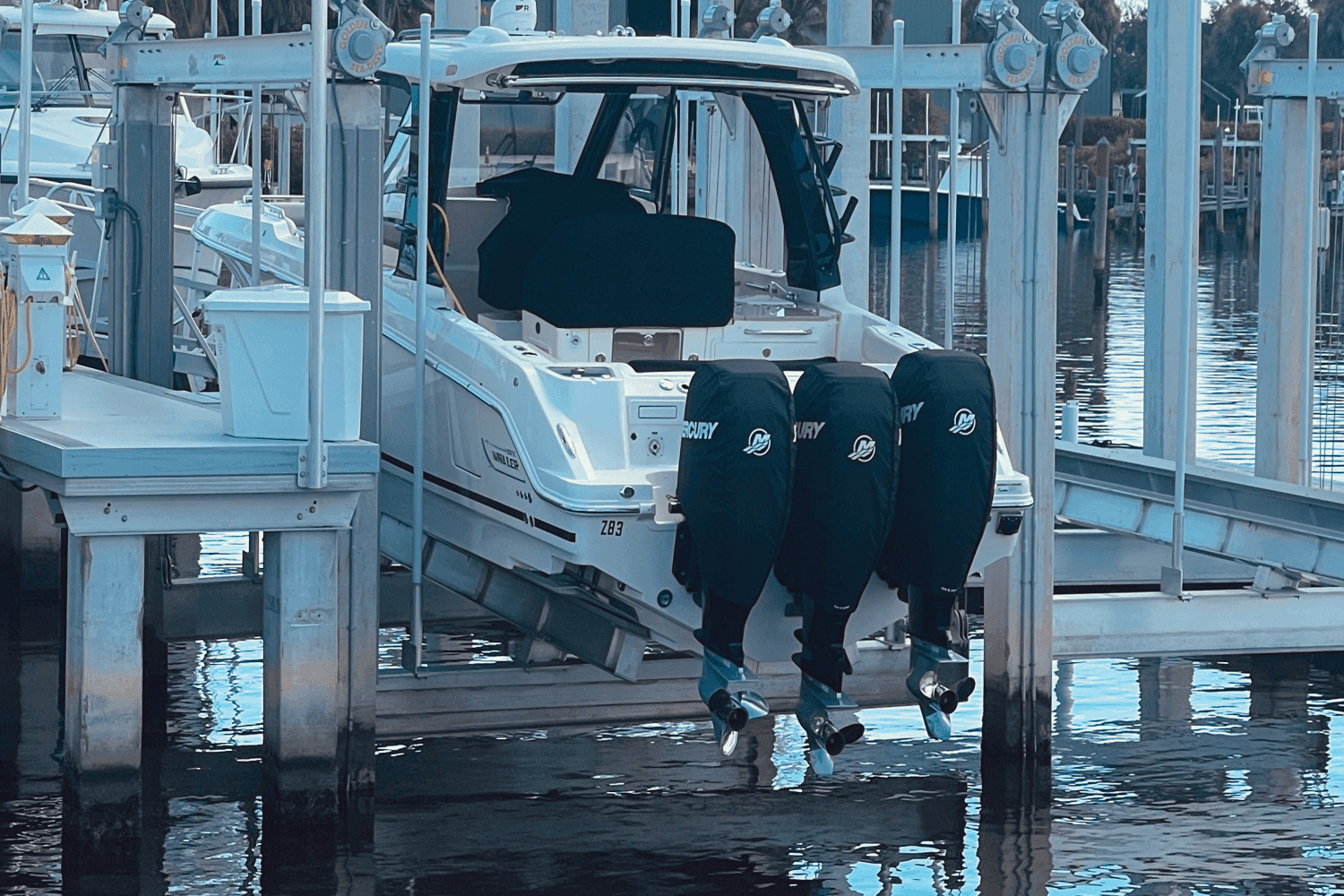 2023 Boston Whaler 350 Realm for Sale in Stuart, FL Bowrider 4