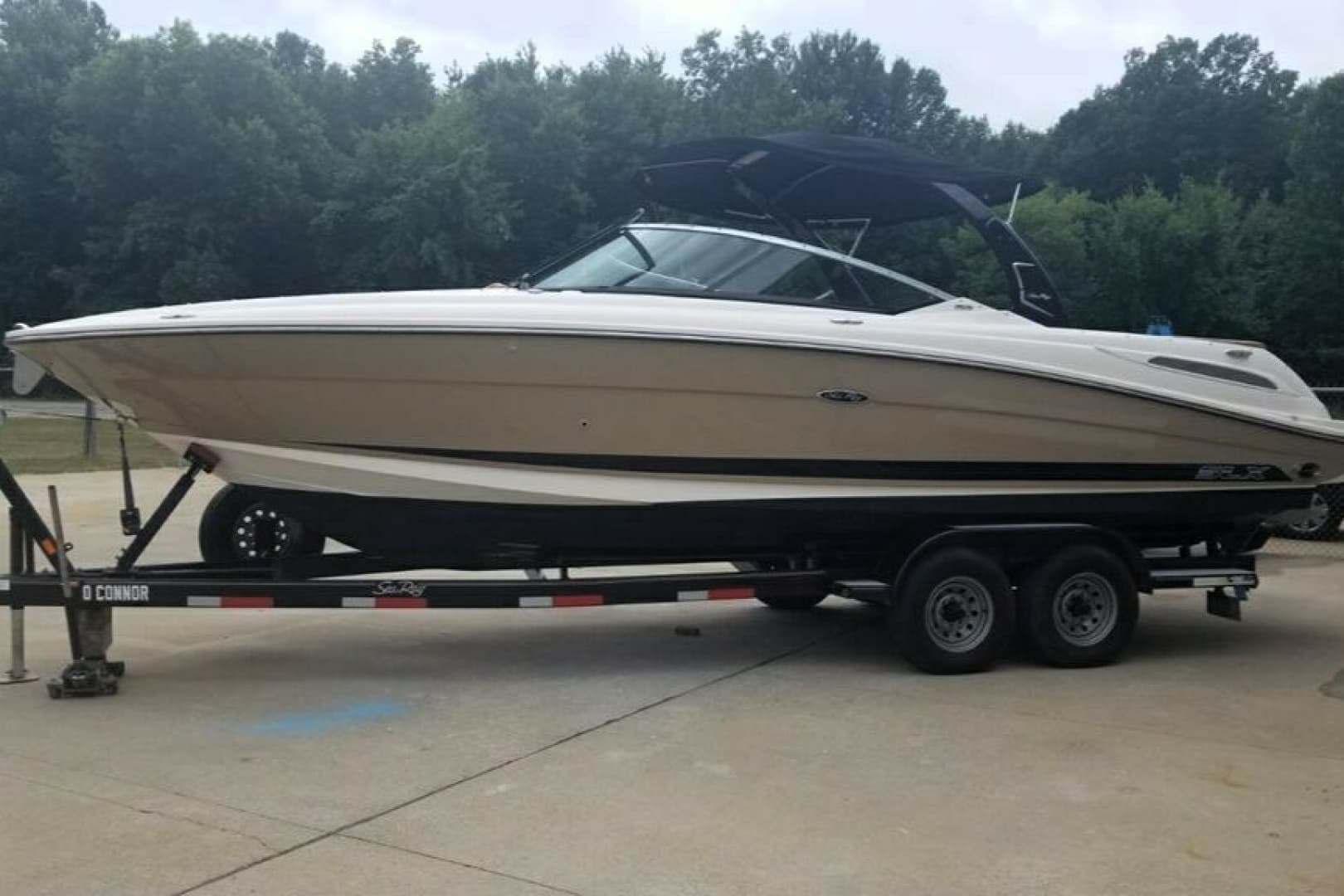 2014 Sea Ray 270 SLX zum Verkauf in Charlevoix, Michigan Bowrider