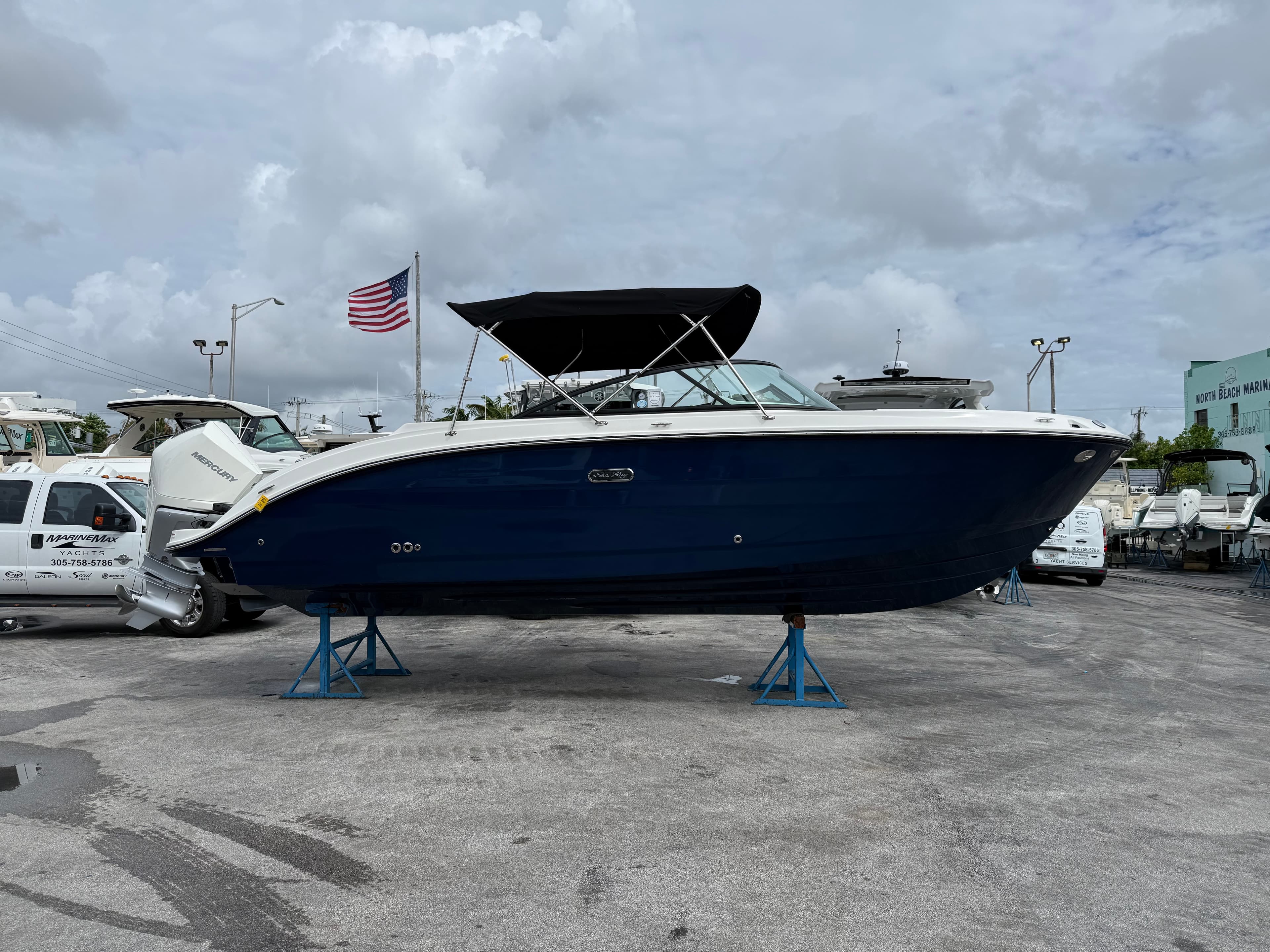 2026 Sea Ray SDX 250 Outboard for Sale in Miami, FL Bowrider