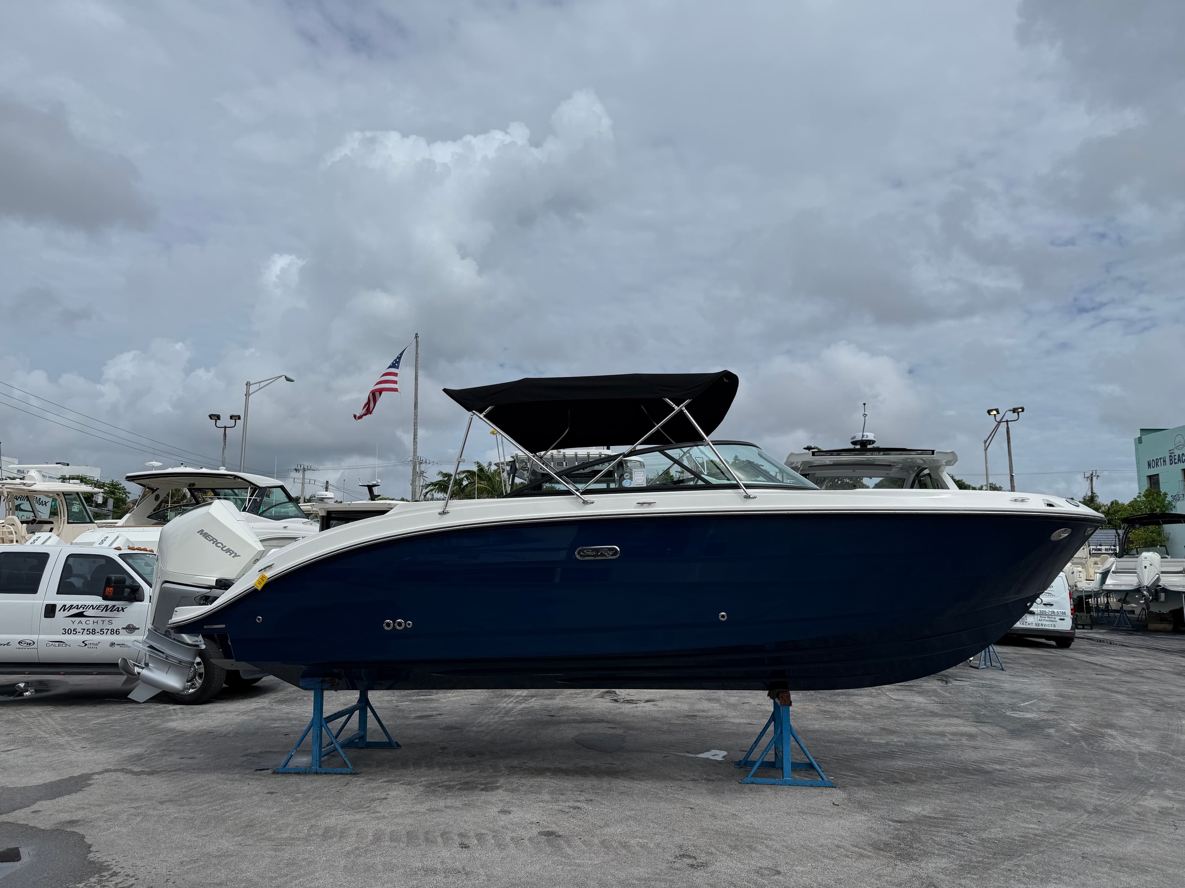 2026 Sea Ray SDX 250 Outboard for Sale in Miami, FL Bowrider 3