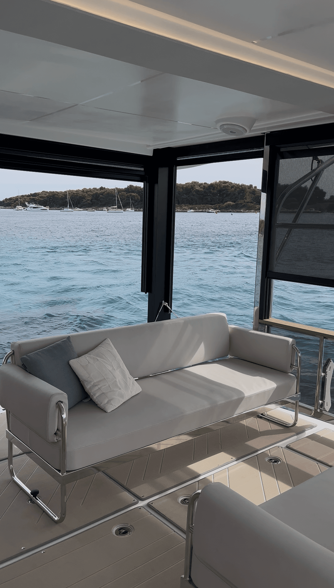 2027 Jeanneau Sea Loft 480 for Sale in Cogolin, FR Power Catamarans 5