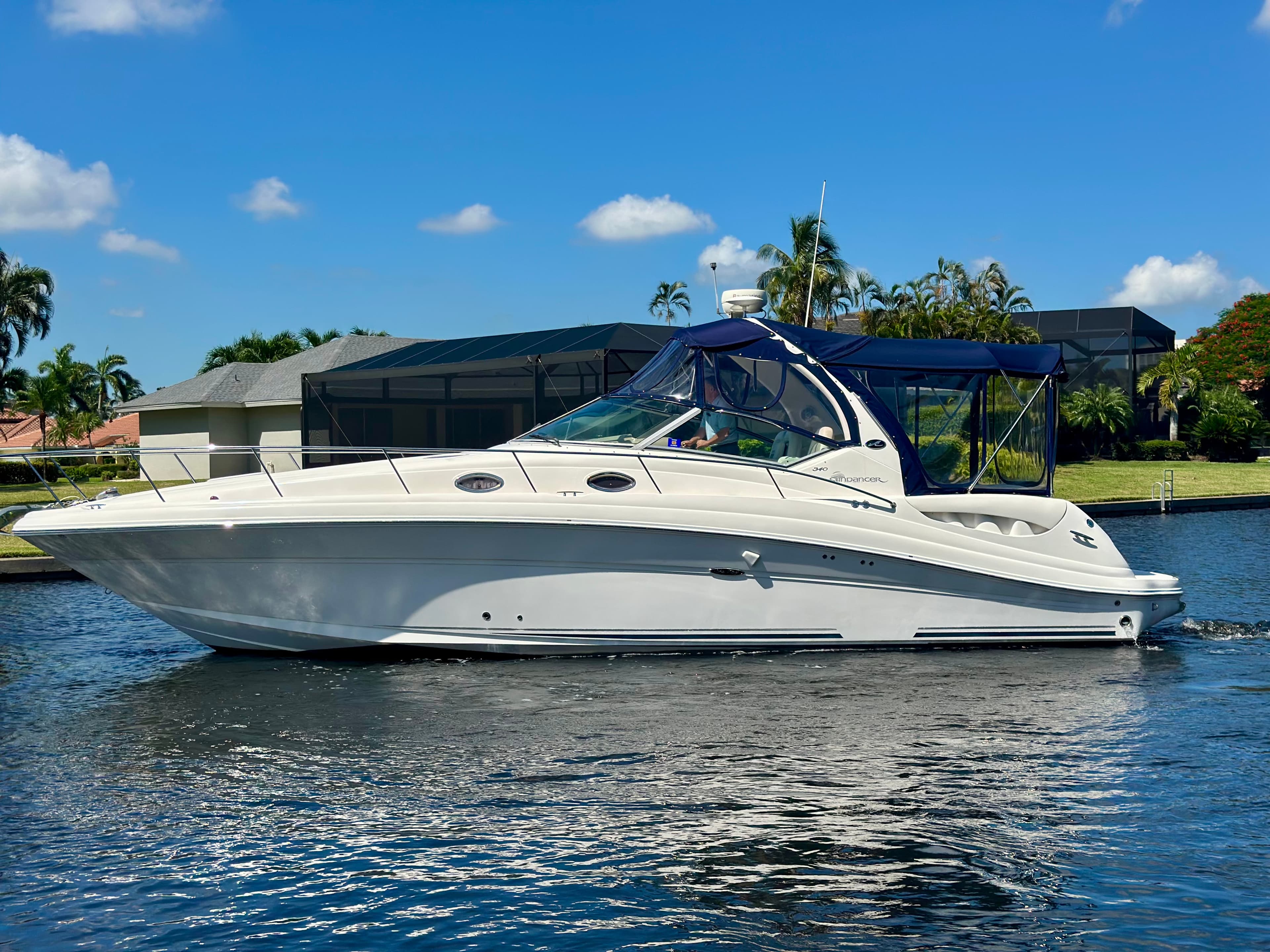 2005 Sea Ray Sundancer 340 zum Verkauf in Fort Myers, FL Express Cruiser