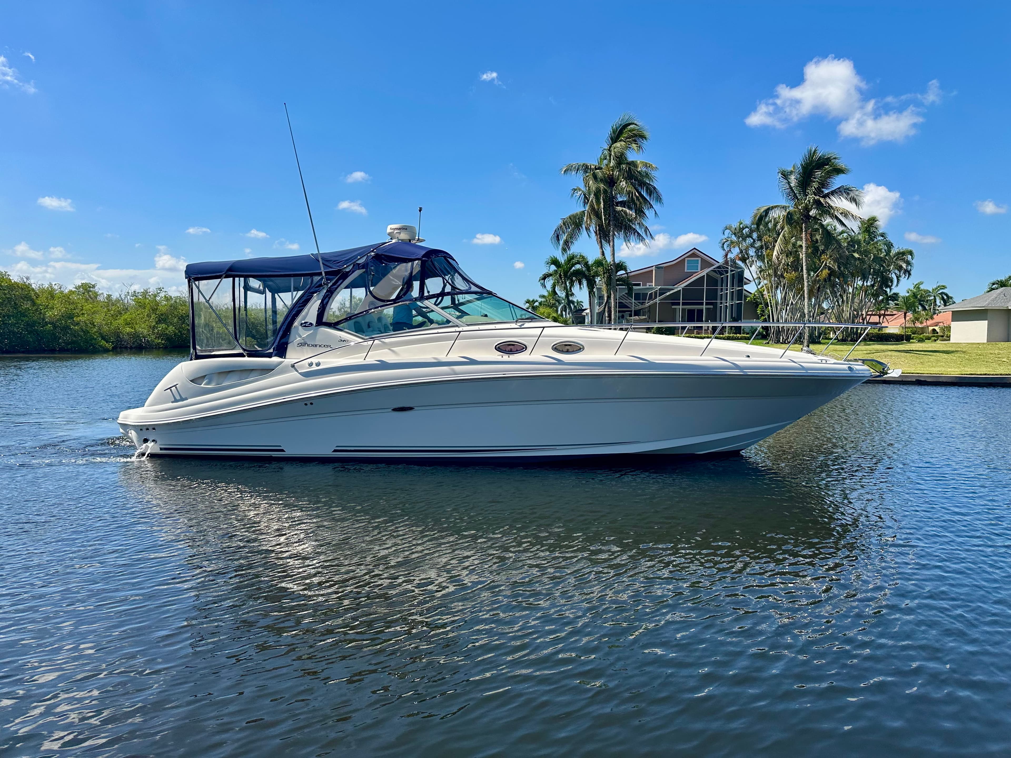 2005 Sea Ray Sundancer 340 zum Verkauf in Fort Myers, FL Express Cruiser 2