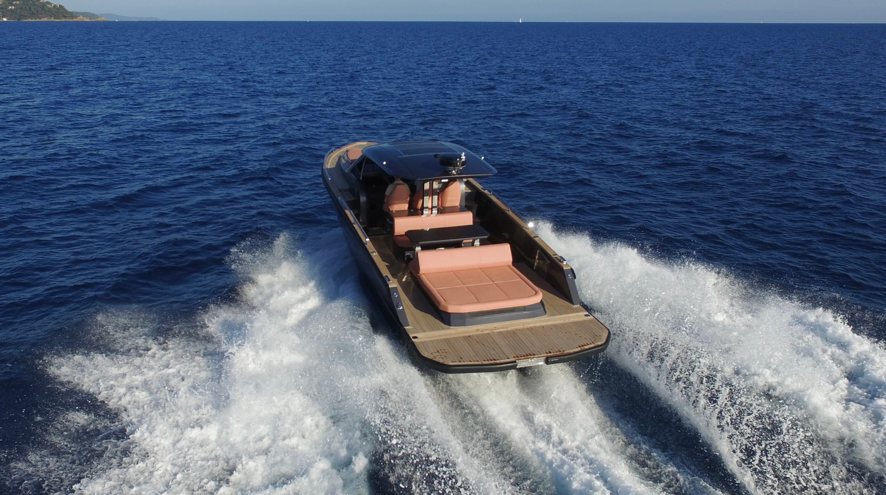 2024 Focus Motor Yachts Forza 37 for Sale in Agde, FR Express Cruiser 2