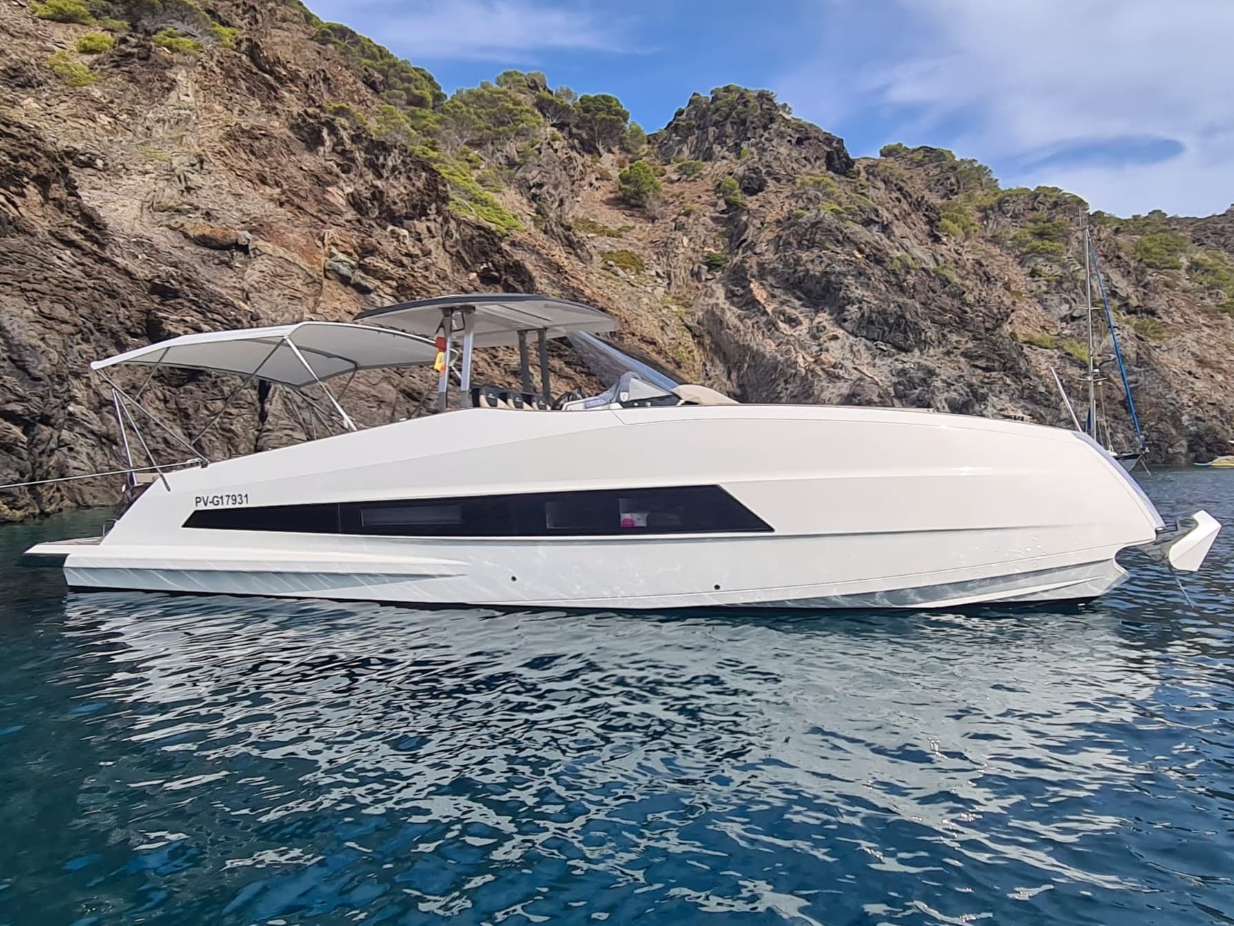 2019 Astondoa 377 Coupe a la venta en Roses, ES Sport Cruiser