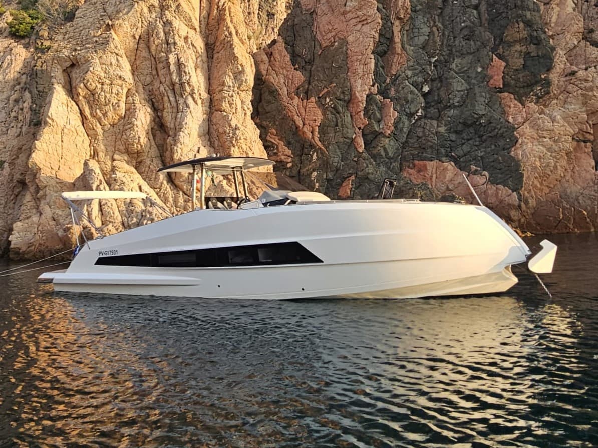 2019 Astondoa 377 Coupe a la venta en Roses, ES Sport Cruiser 5