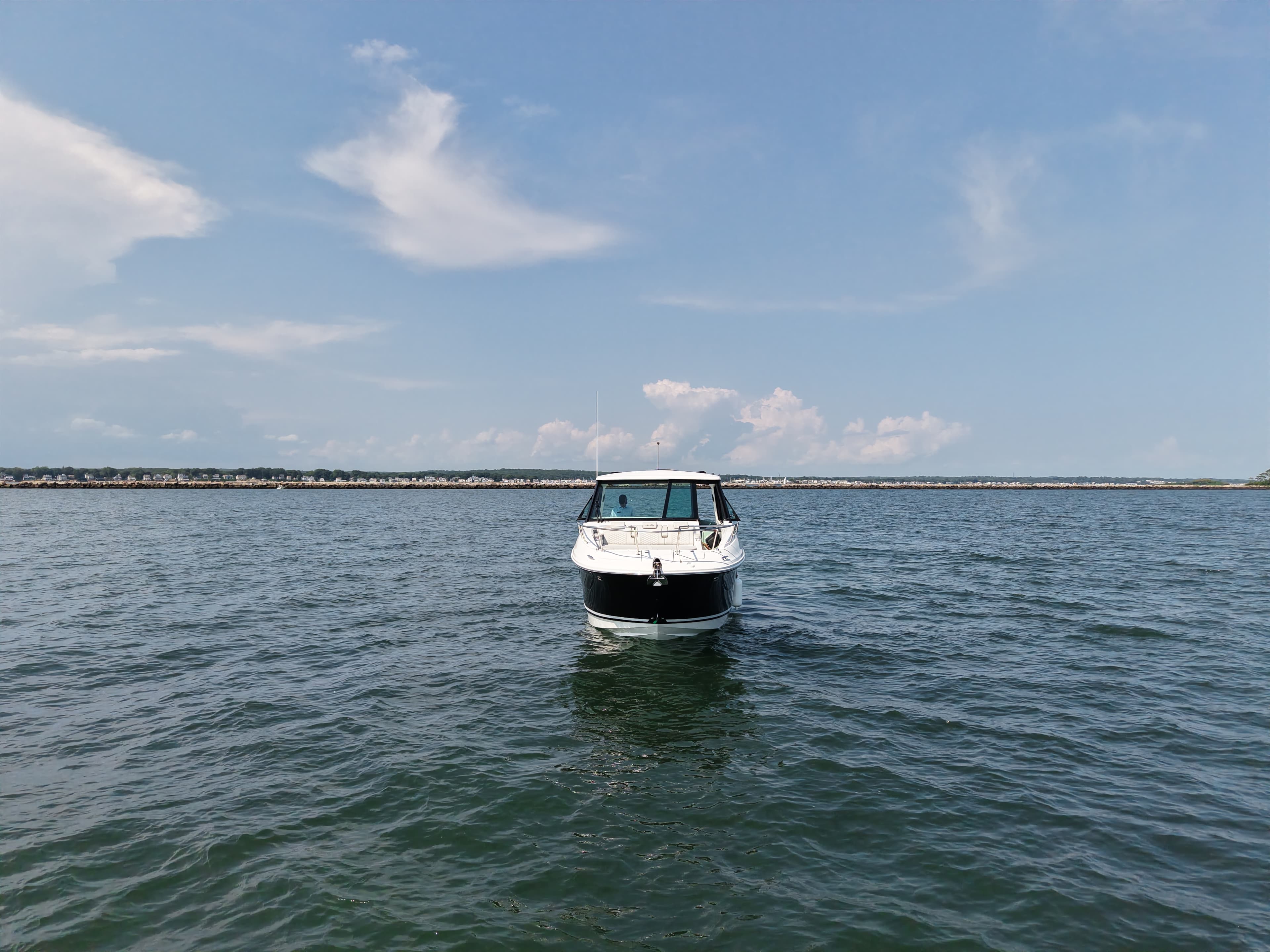 2026 Sea Ray Sundancer 320 Outboard for Sale in Westbrook, Connecticut Express Cruiser 2