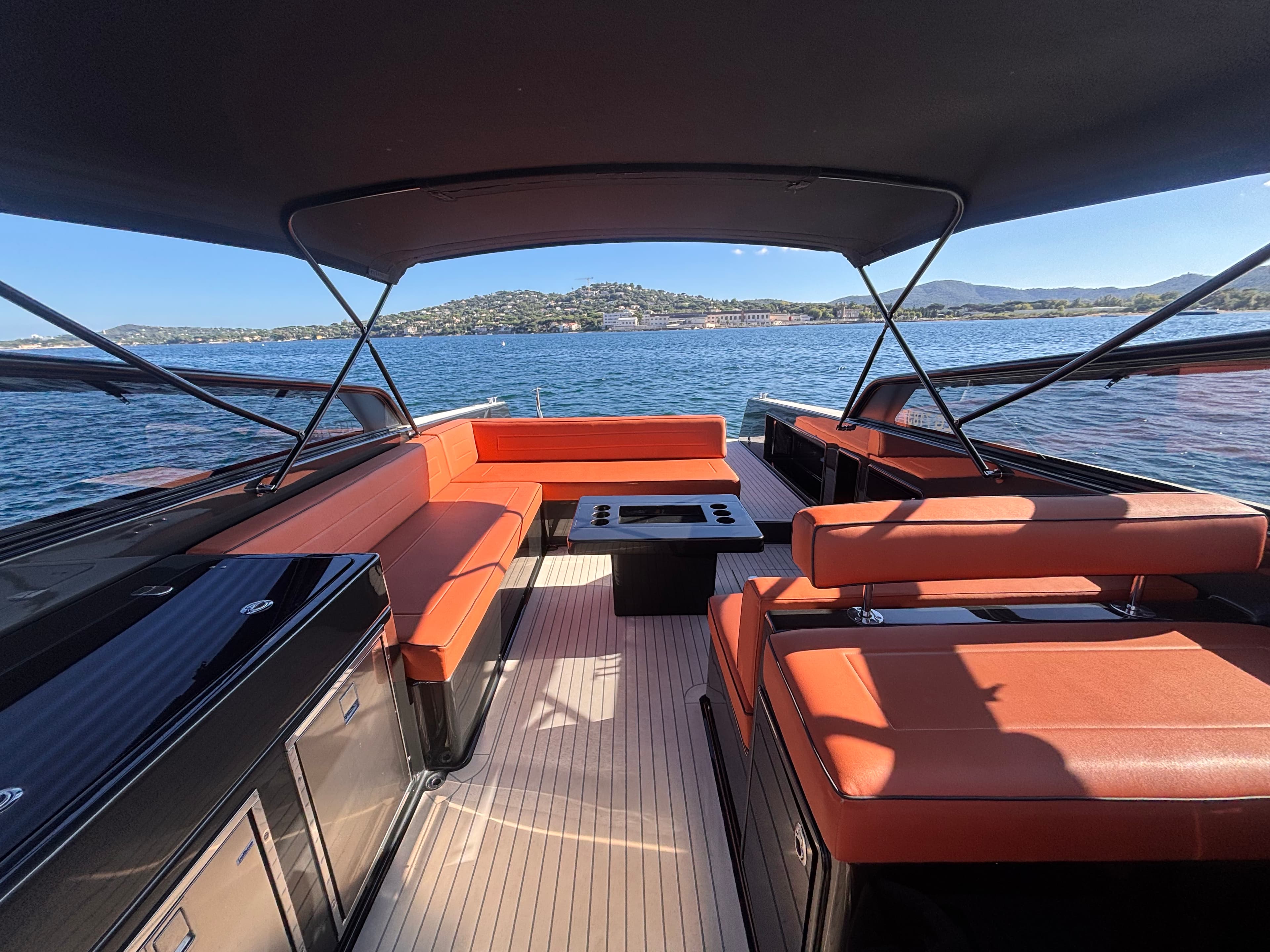 2024 VanDutch Yachts 40 for Sale in Cogolin, FR Day Boats 3