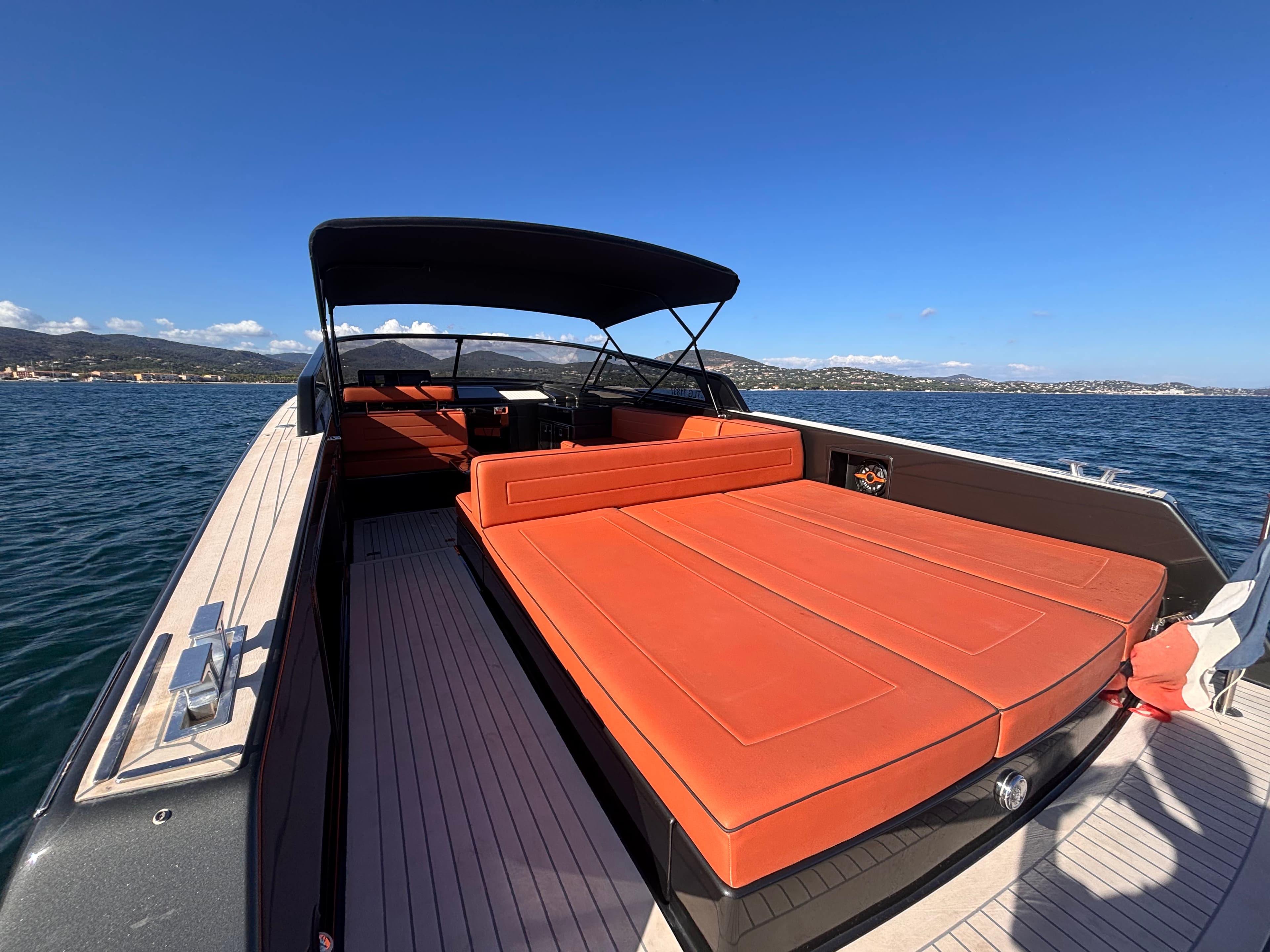 2024 VanDutch Yachts 40 for Sale in Cogolin, FR Day Boats 4