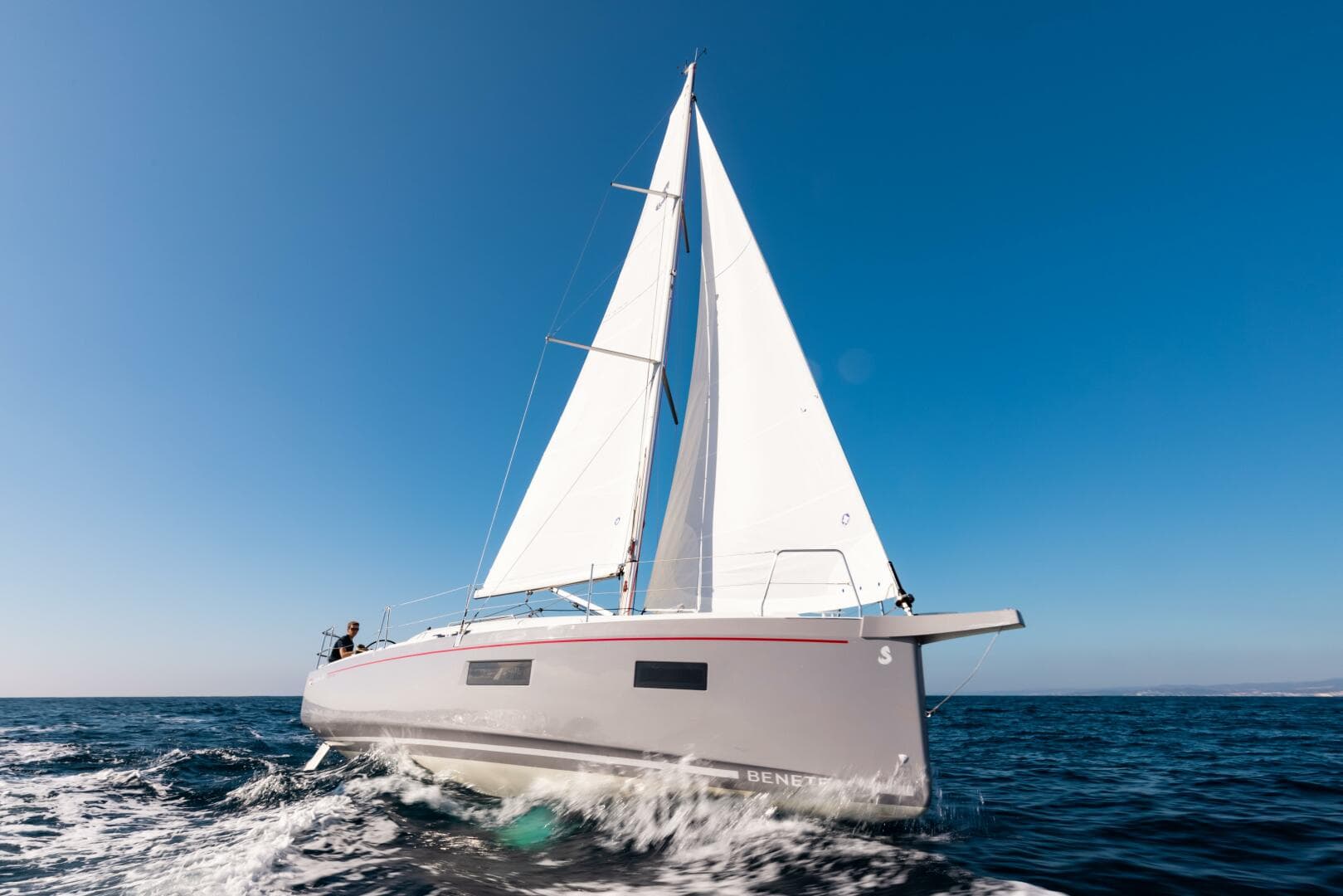 2027 Beneteau Oceanis 34.1 for Sale in South Dartmouth, Massachusetts Daysailer 2