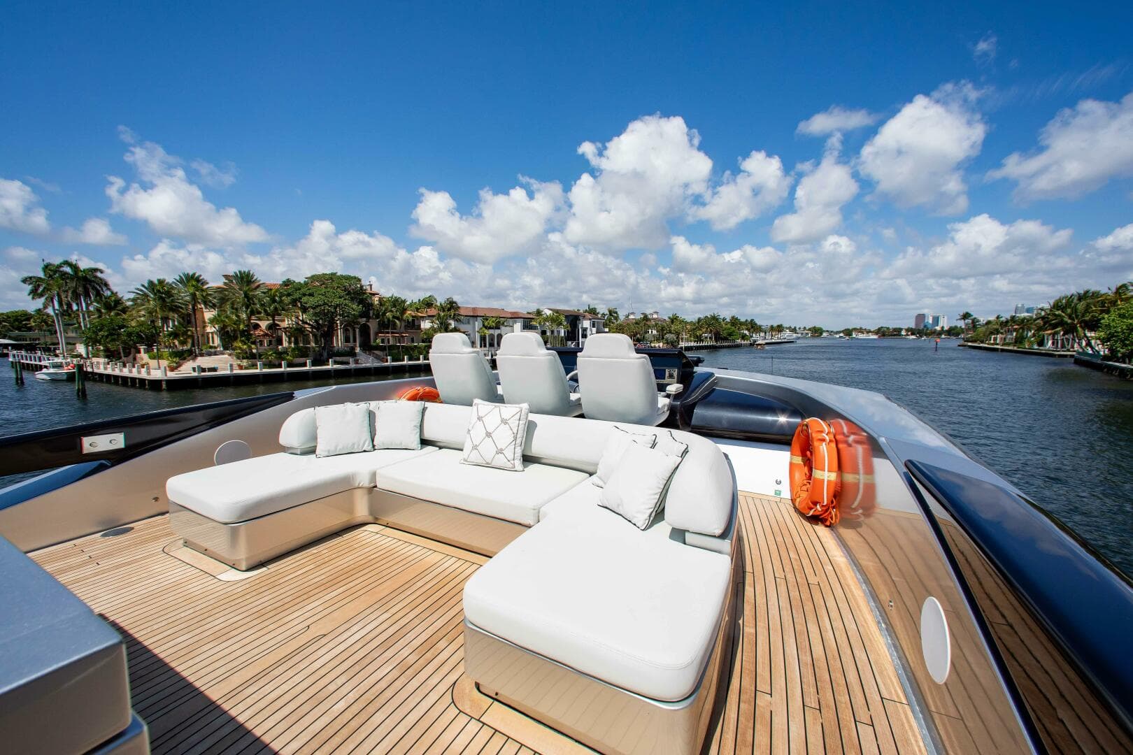 2014 Riva 122 Mythos for Sale in Fort Lauderdale, Florida Flybridge 4