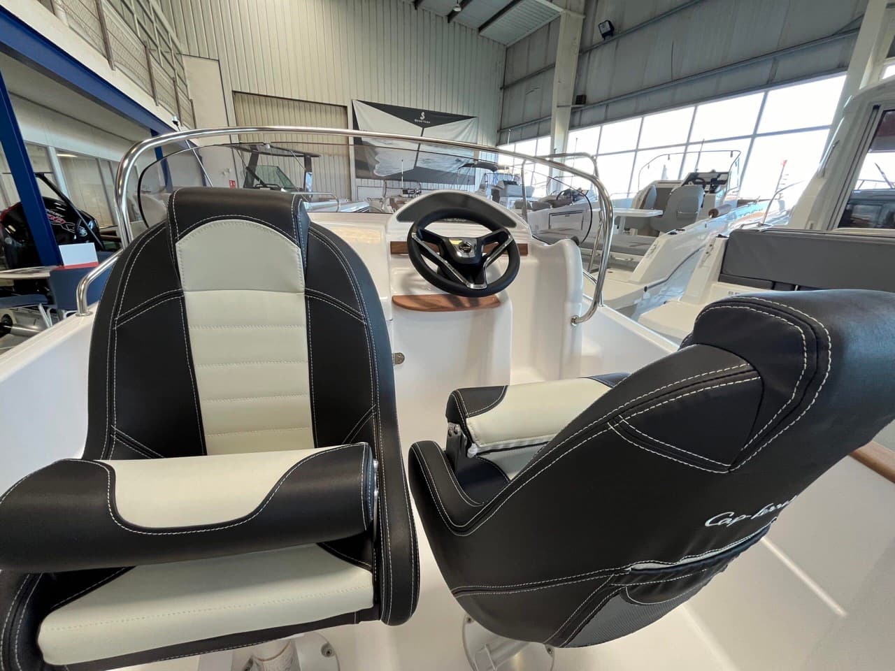 2024 B2 Cap-Ferret 522 Sun Deck for Sale in Empuriabrava, ES Center Console 5