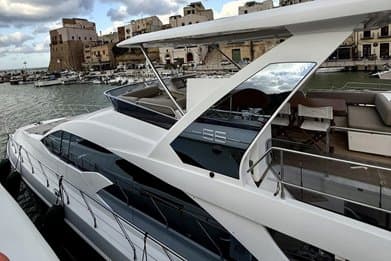2017 Azimut 66 Flybridge a la venta en Messina, IT Motor Yacht 3