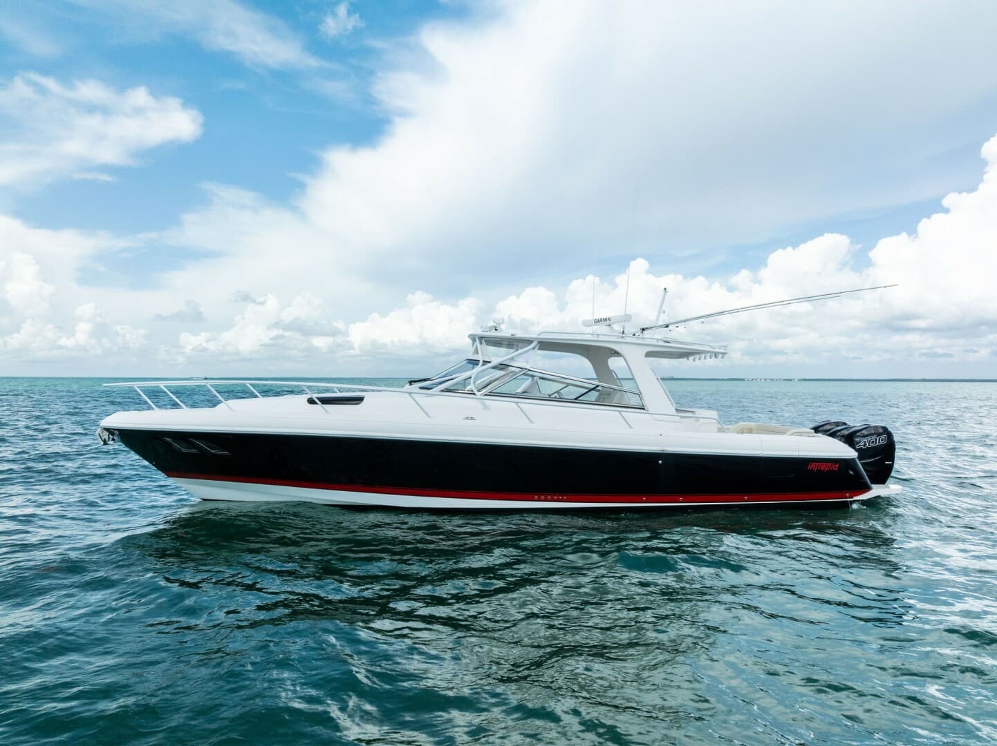 2018 Intrepid Powerboats 430 Sport Yacht for Sale in Coral Gables, Florida Sport Cruiser