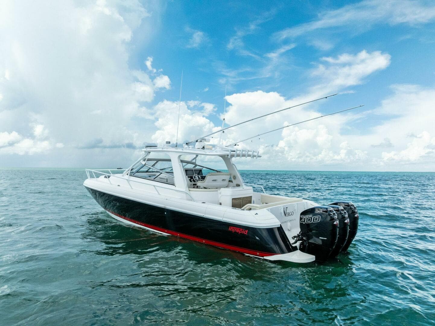 2018 Intrepid Powerboats 430 Sport Yacht for Sale in Coral Gables, Florida Sport Cruiser 2