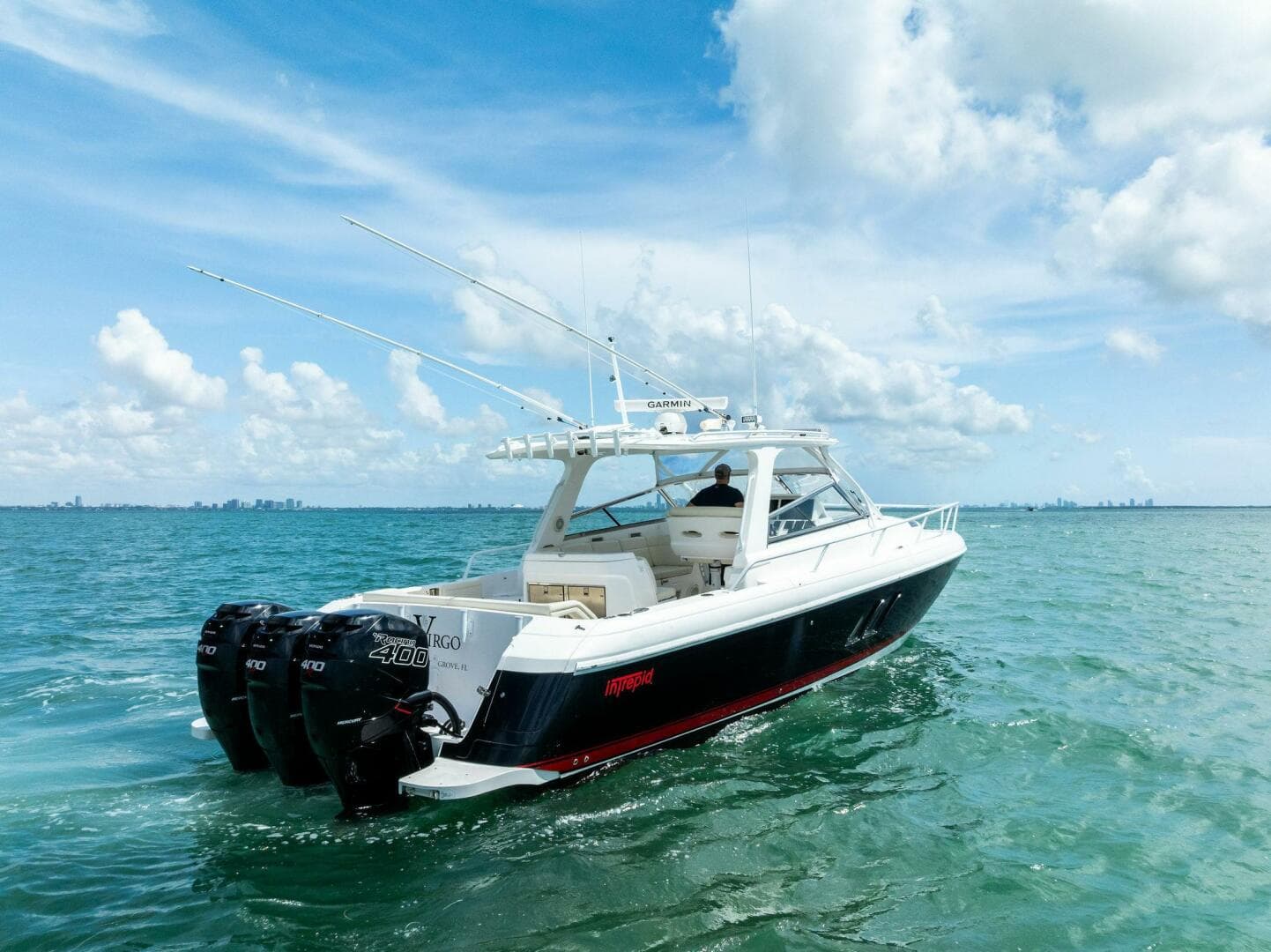 2018 Intrepid Powerboats 430 Sport Yacht for Sale in Coral Gables, Florida Sport Cruiser 4
