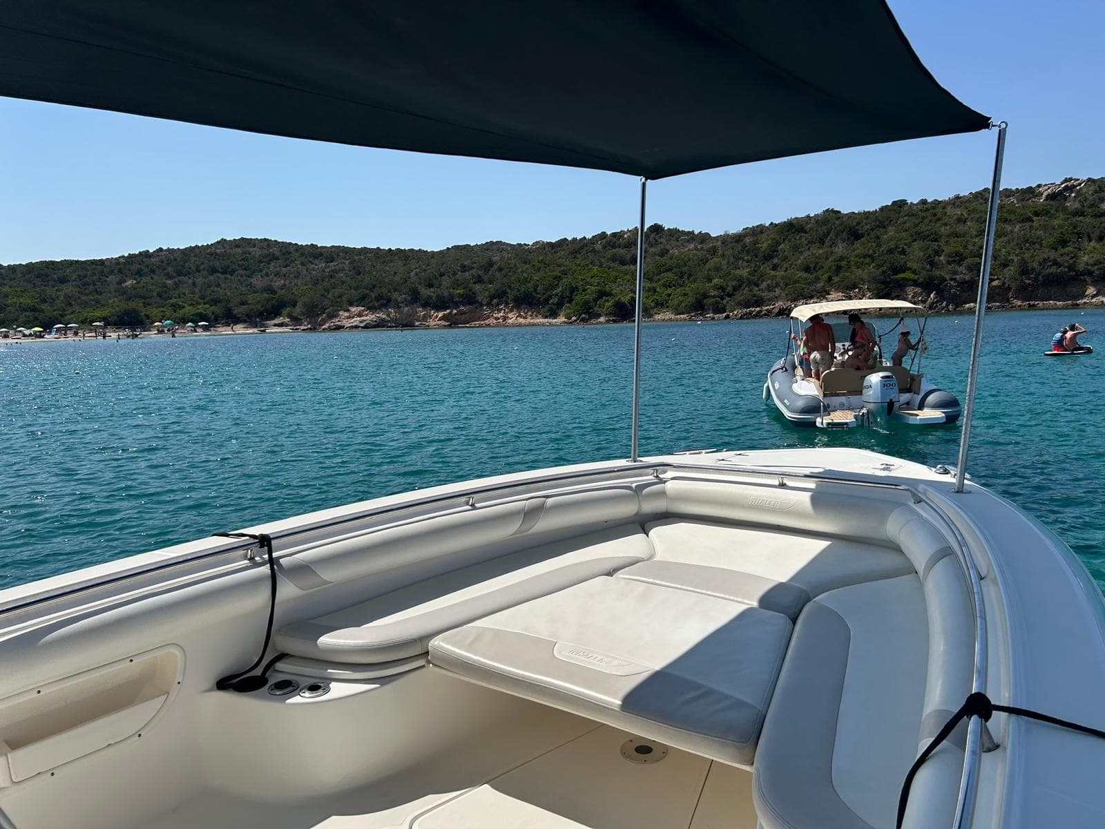 2007 Boston Whaler 320 Outrage in vendita a Olbia, IT Center Console 4