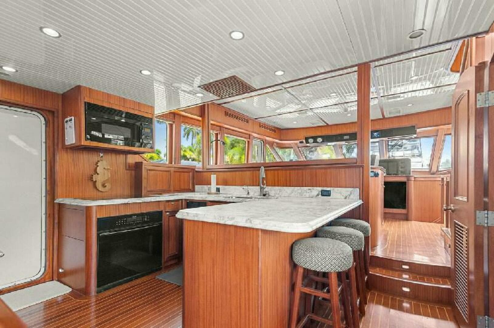2006 Paragon Motor Yachts 92 zum Verkauf in Matagorda, Texas Cruiser 5
