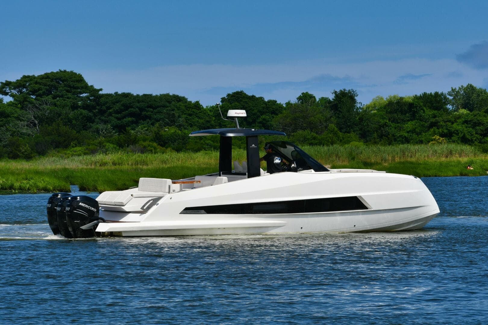 2023 Astondoa 377 Coupe Outboard for Sale in Brielle, New Jersey Center Console