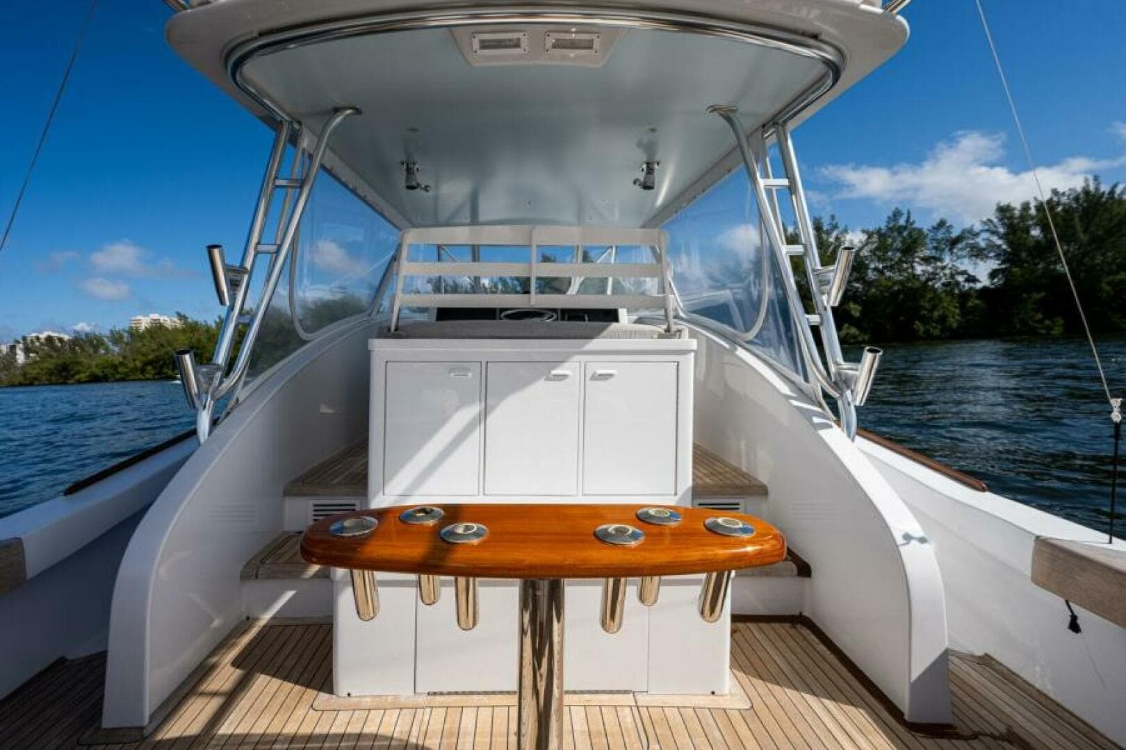 2017 Jim Smith 43' a la venta en North Palm Beach, Florida Walk-around Boats 2