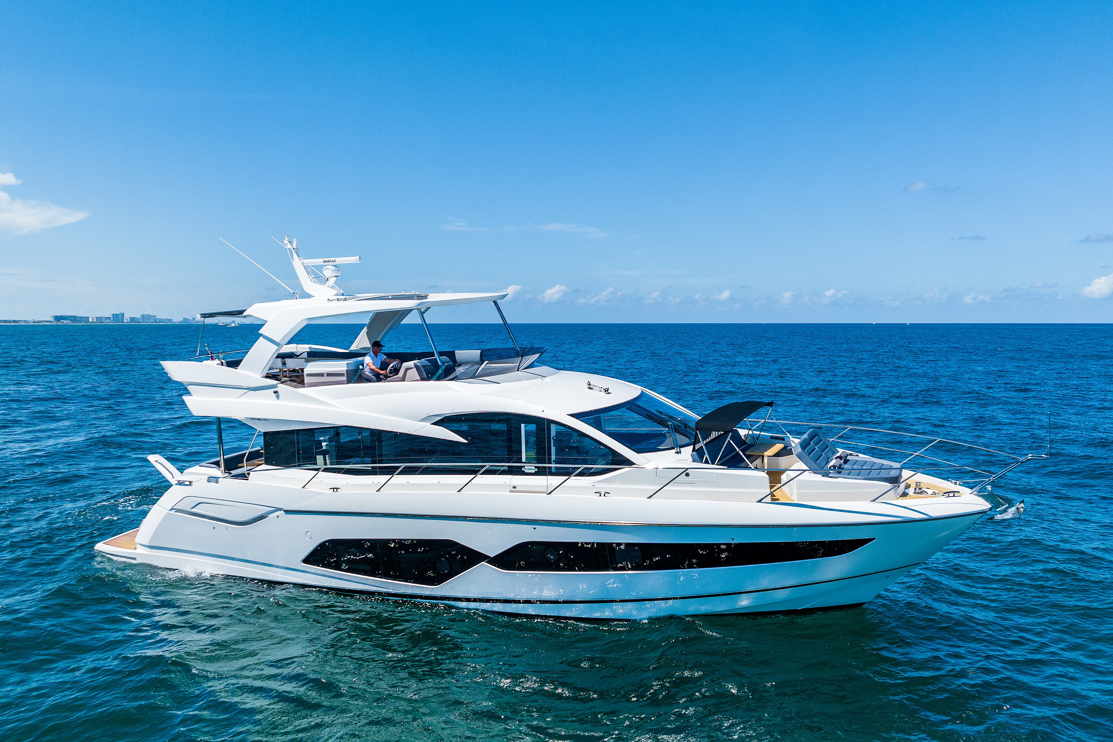 2020 Sunseeker Manhattan 66 for Sale in Miami, Florida Cruiser 2