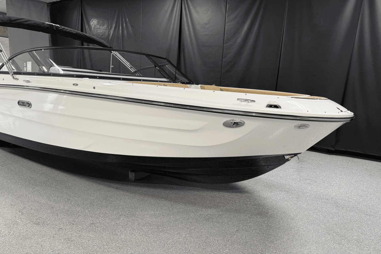 2026 Sea Ray SDX 230 Outboard for Sale in Nisswa, Minnesota Bowrider 5