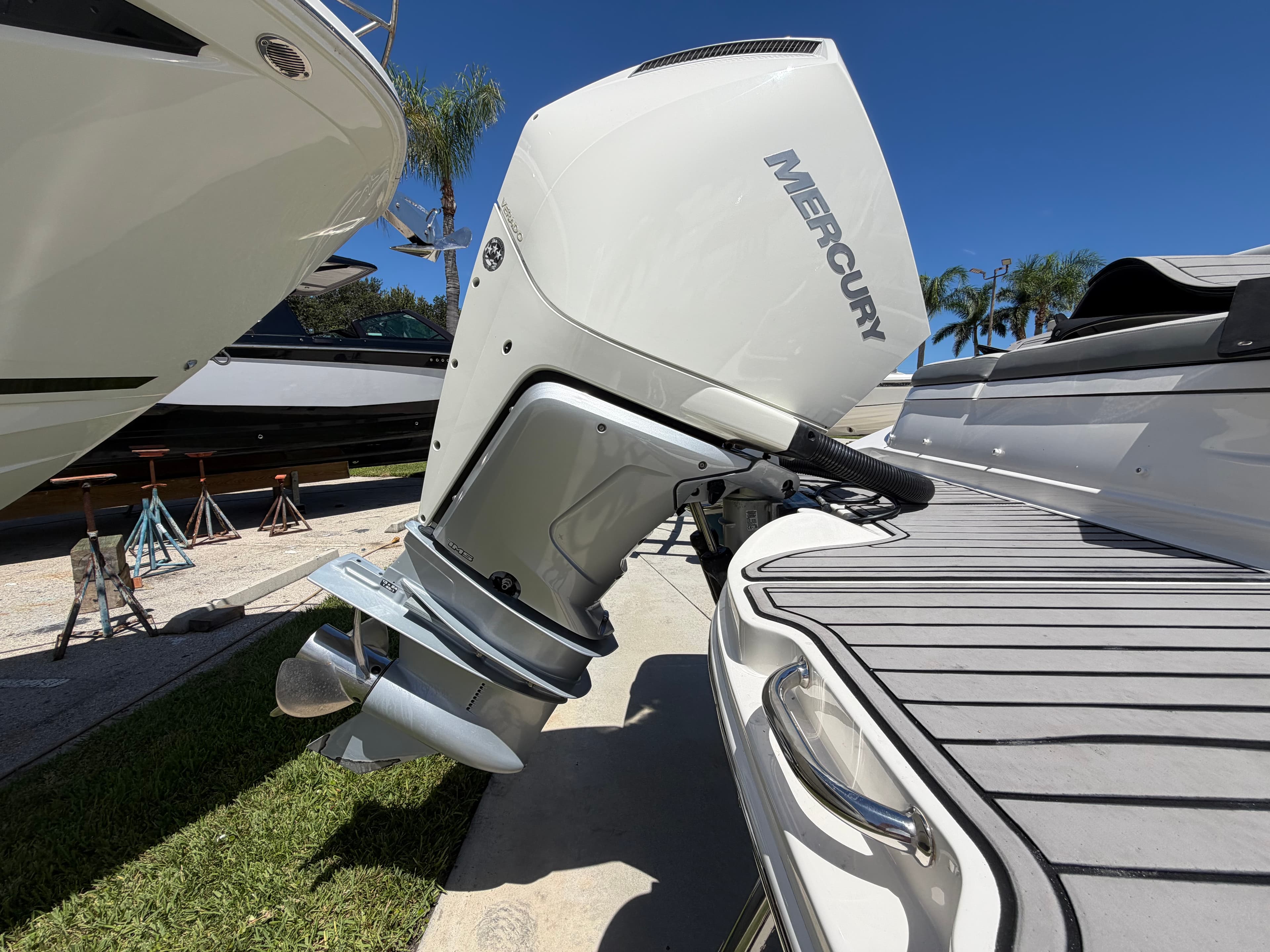 2022 Sea Ray SDX 270 Outboard for Sale in Stuart, Florida Bowrider 5