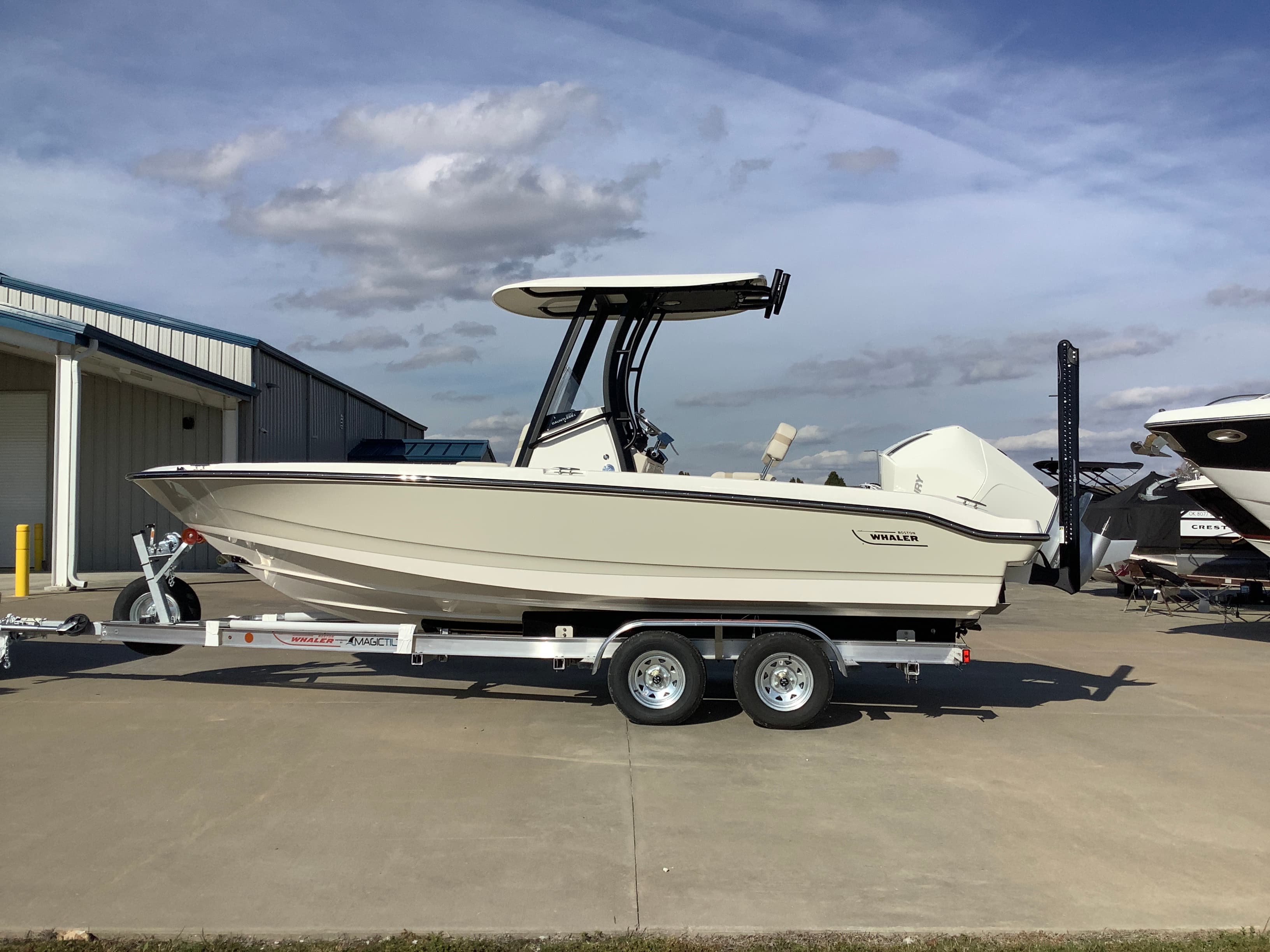 2026 Boston Whaler 220 Dauntless zum Verkauf in Monkey Island, OK Center Console 2