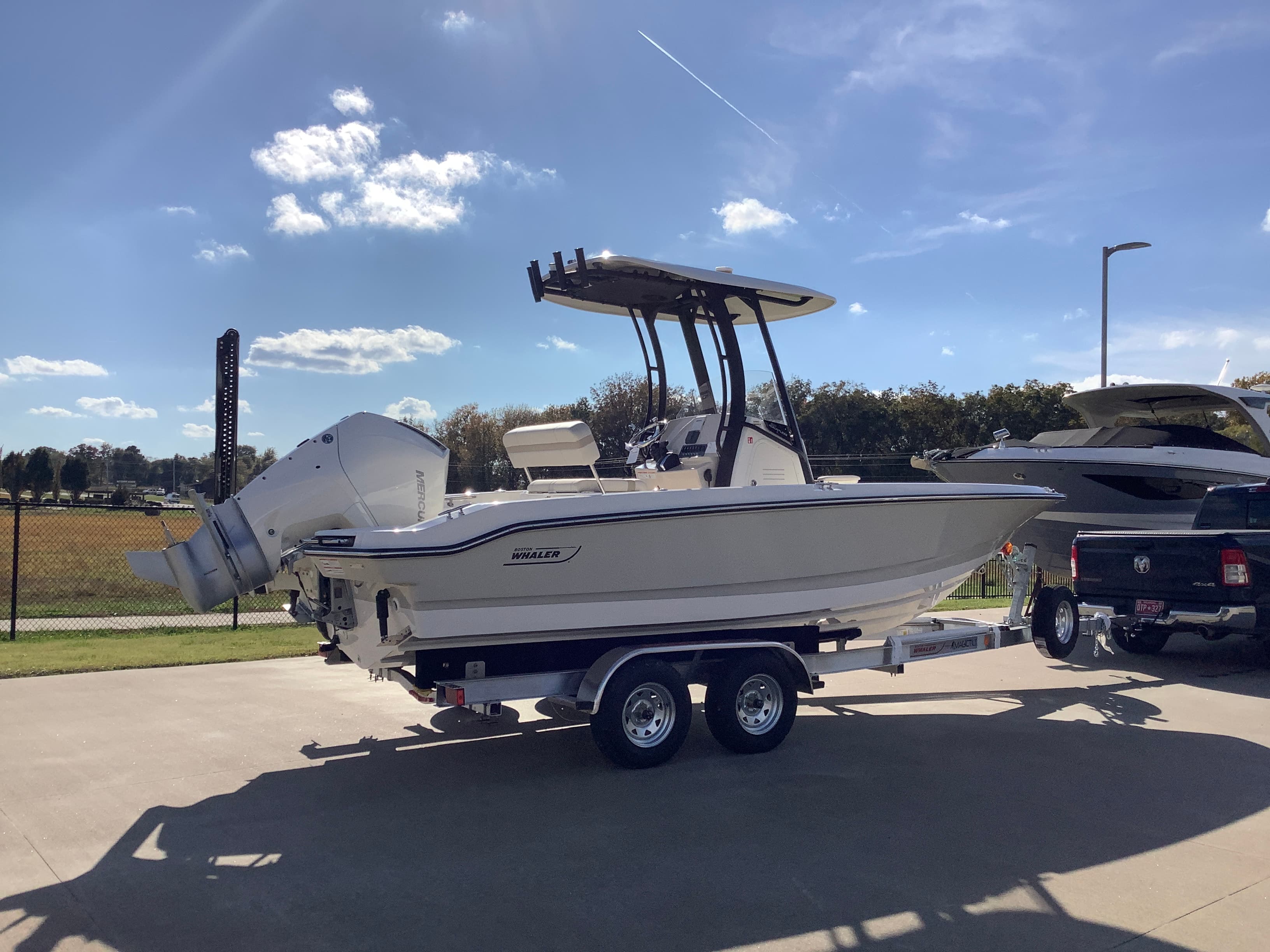 2026 Boston Whaler 220 Dauntless zum Verkauf in Monkey Island, OK Center Console 4