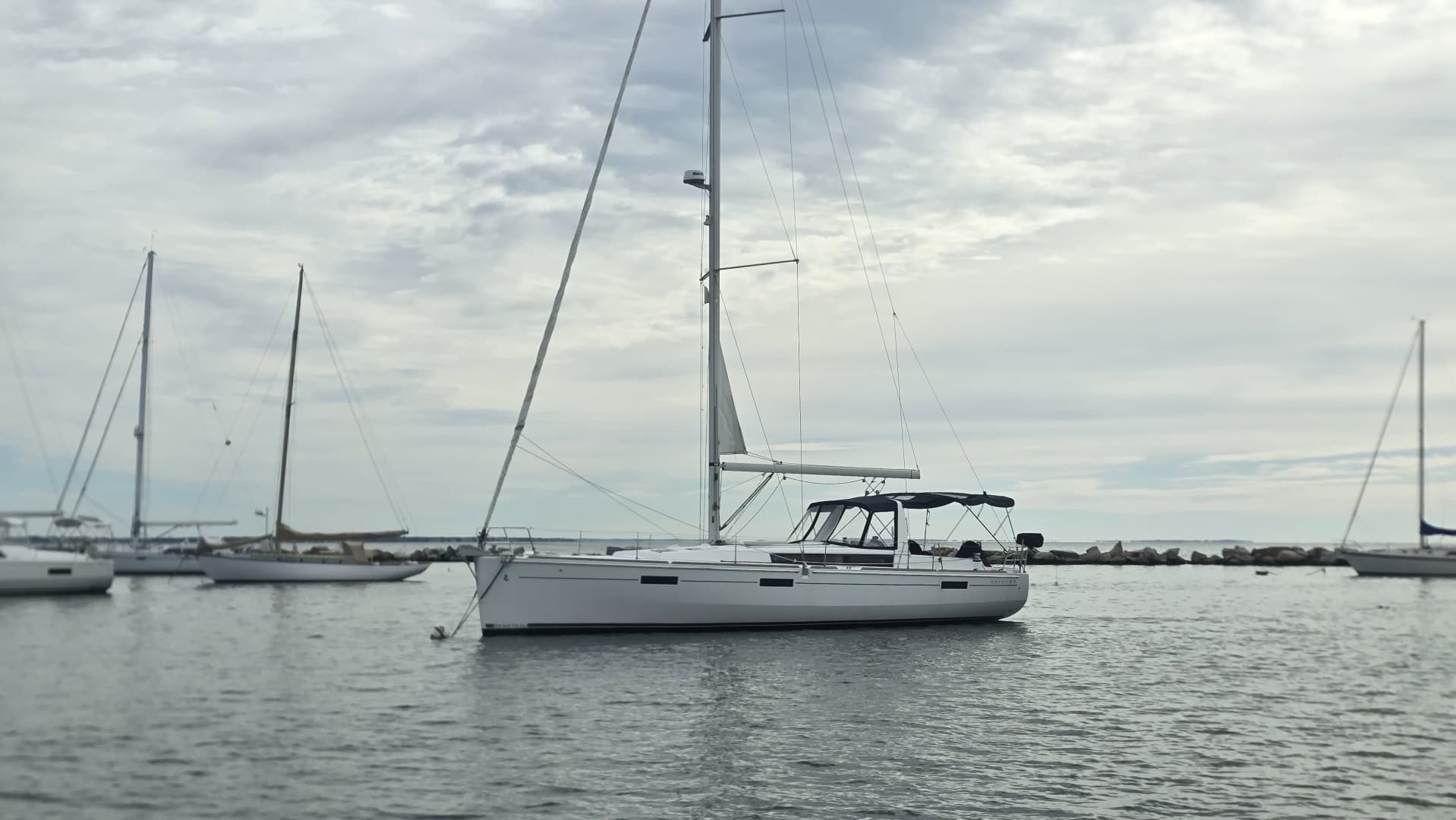 2012 Beneteau Oceanis 45 zum Verkauf in Dartmouth, Massachusetts Sloop 2